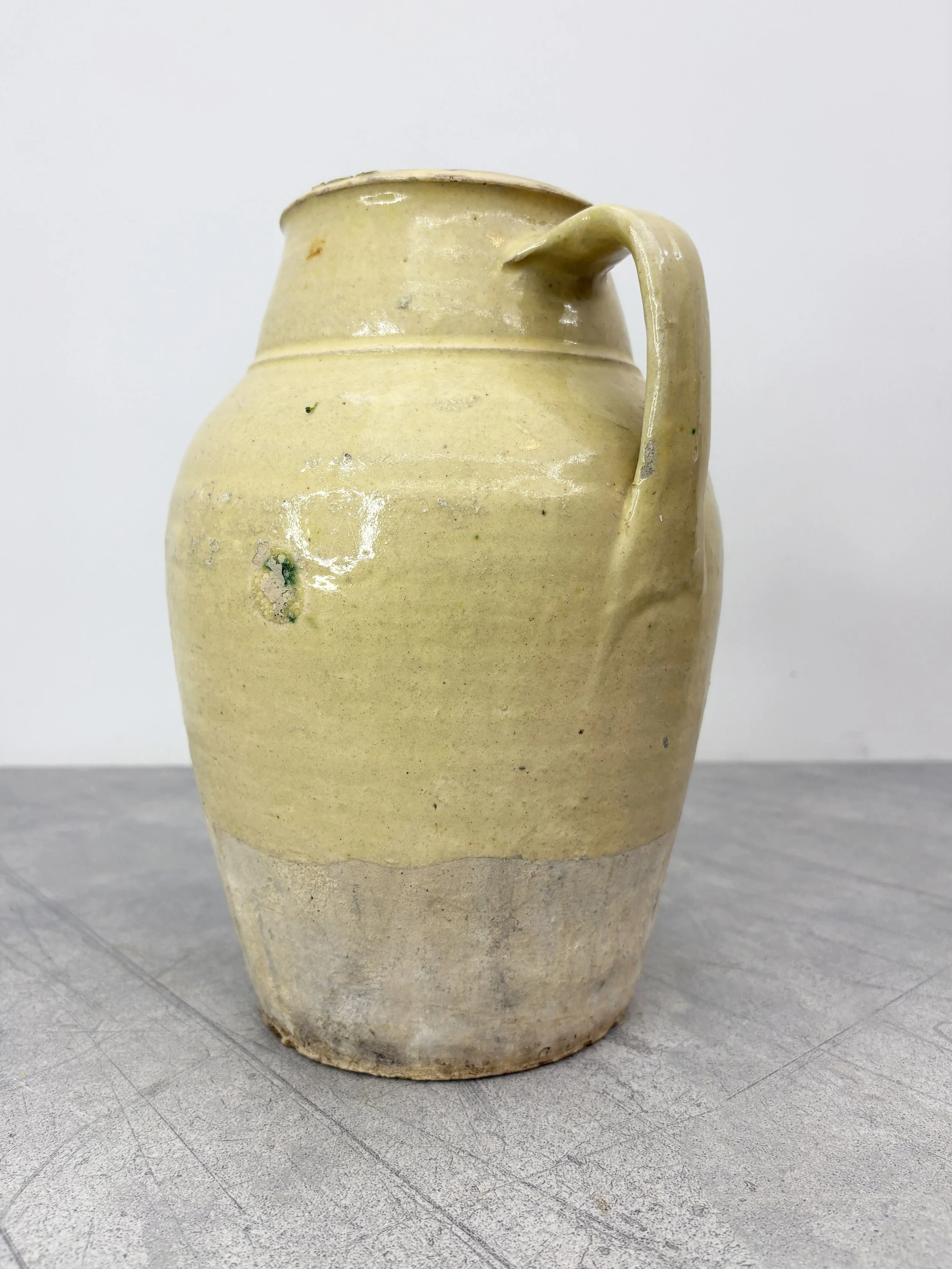 rustic vase with handles Calabria