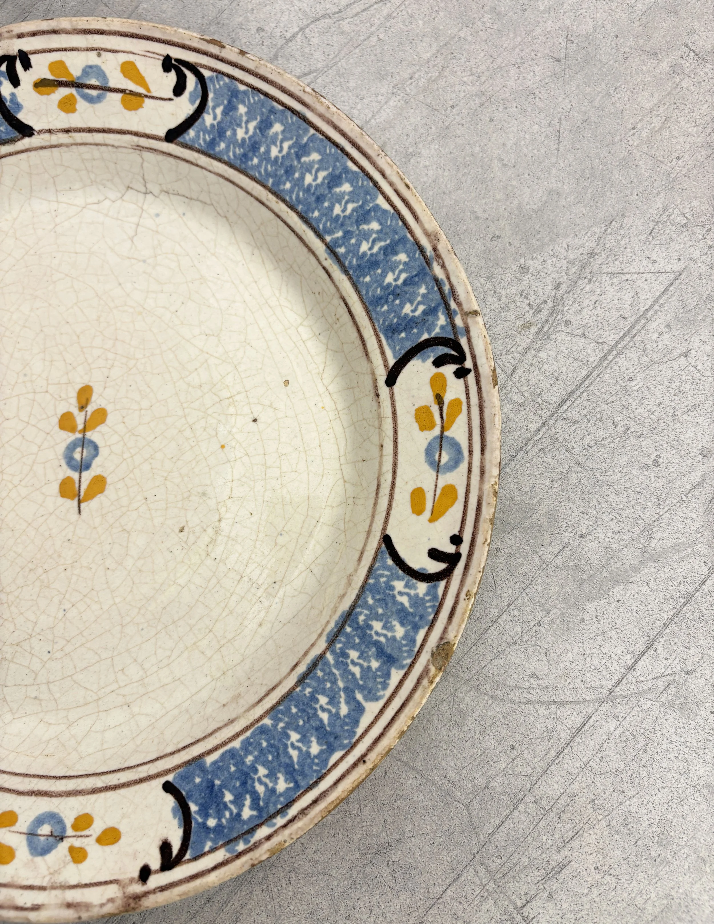 antique floral plate Calvello