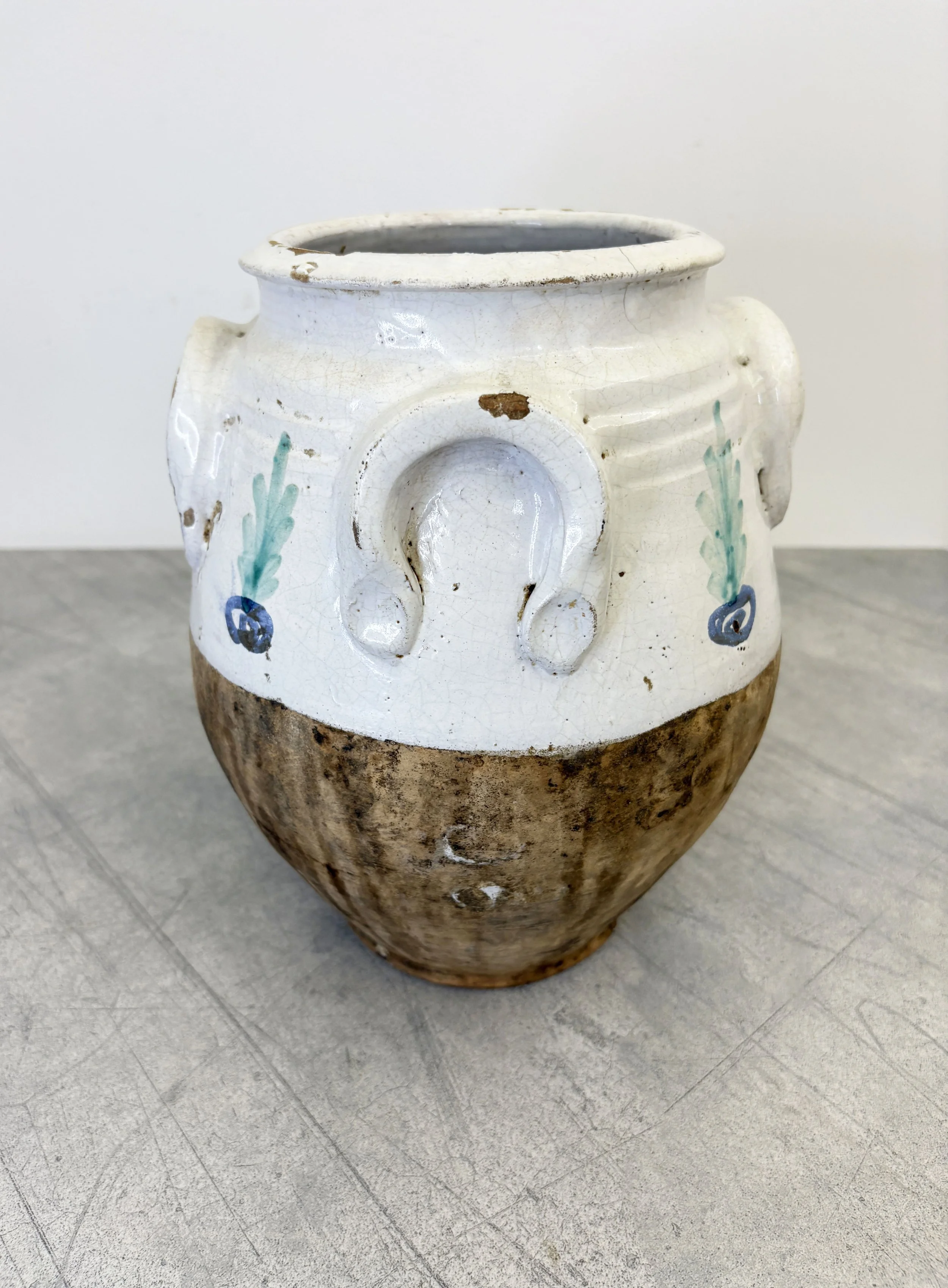 hand painted rustic confit pot from Puglia