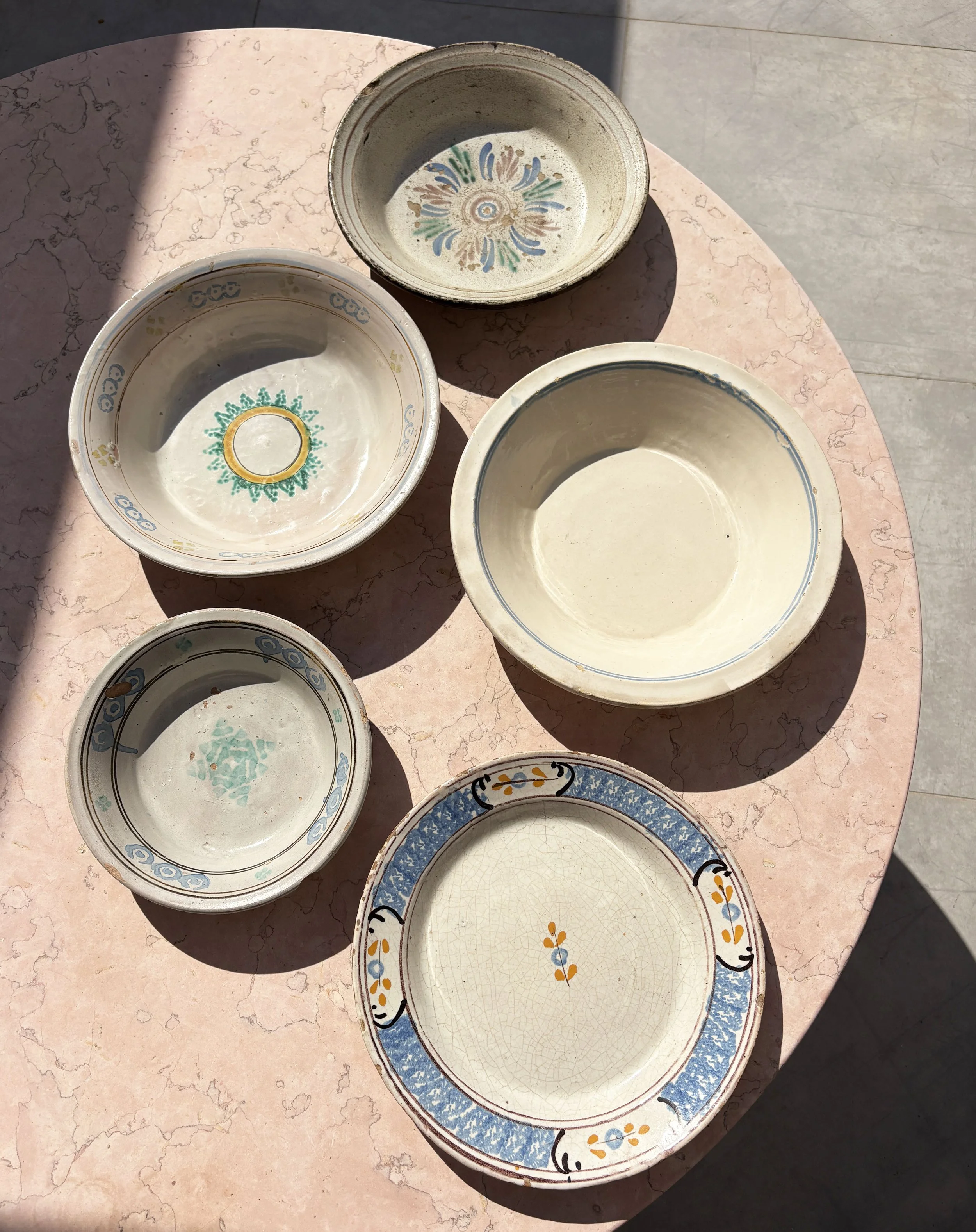 antique ceramic tableware Puglia