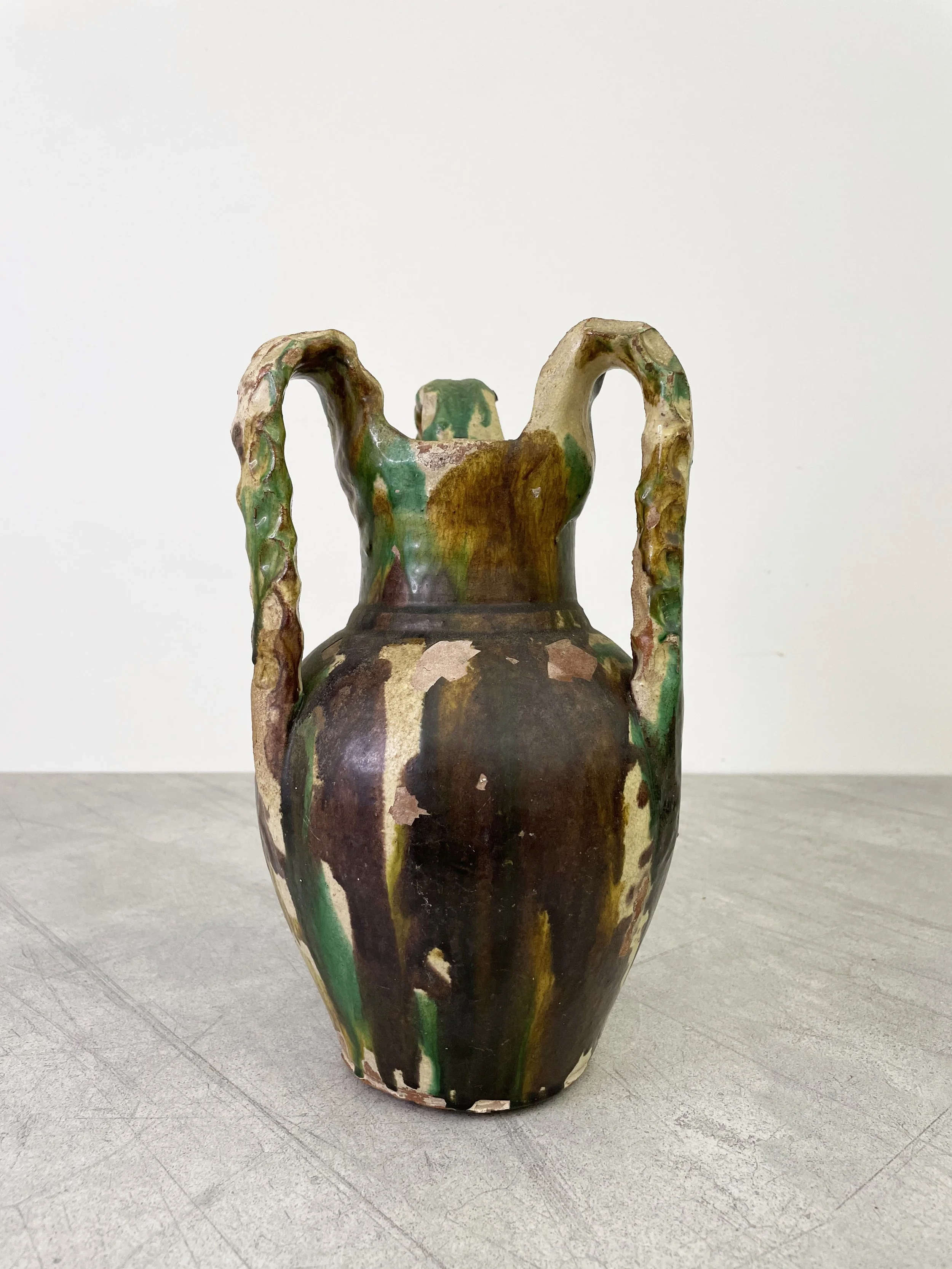 antique calabrese ceramics