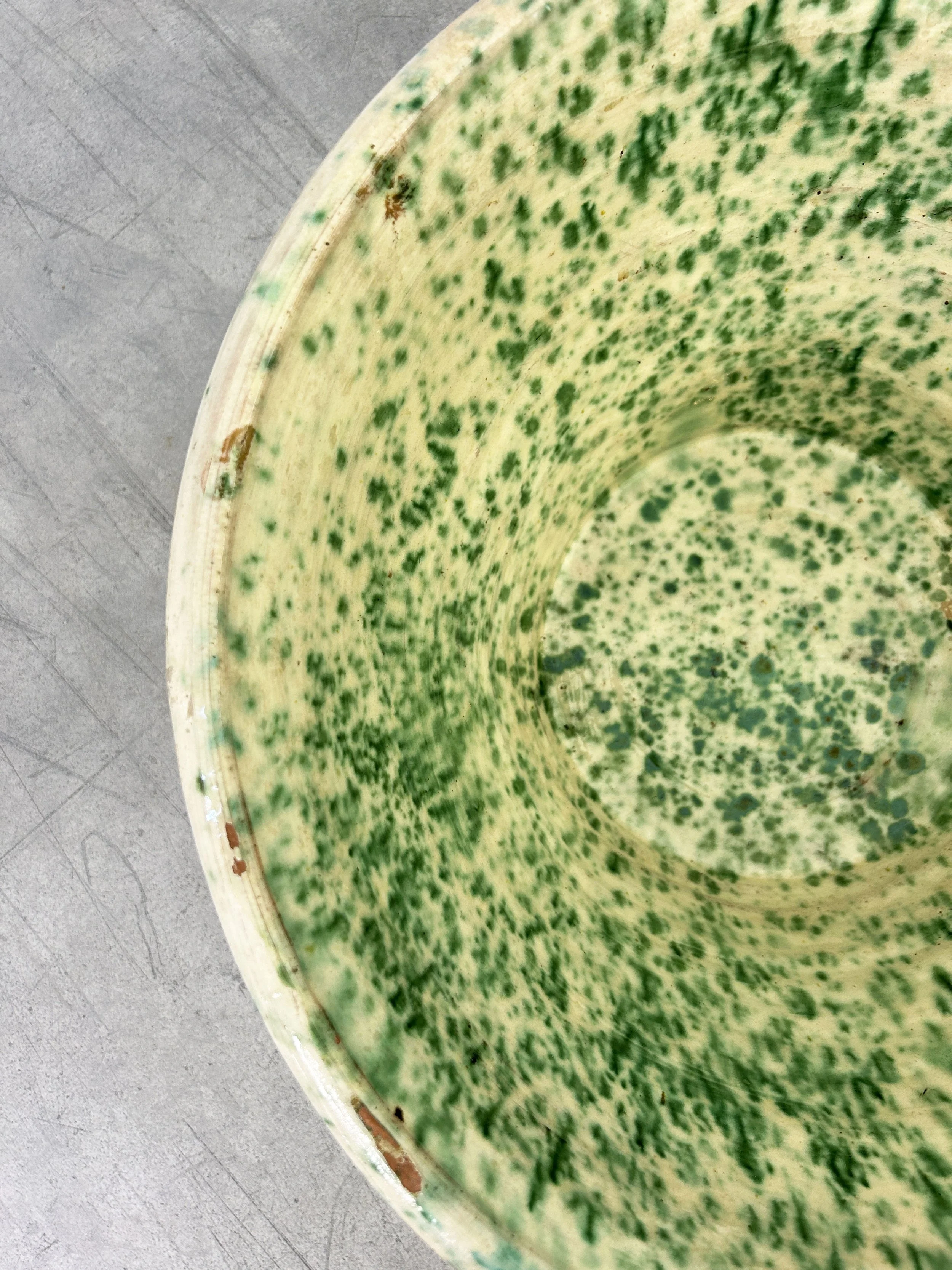 vintage green splattered glaze ceramic bowl