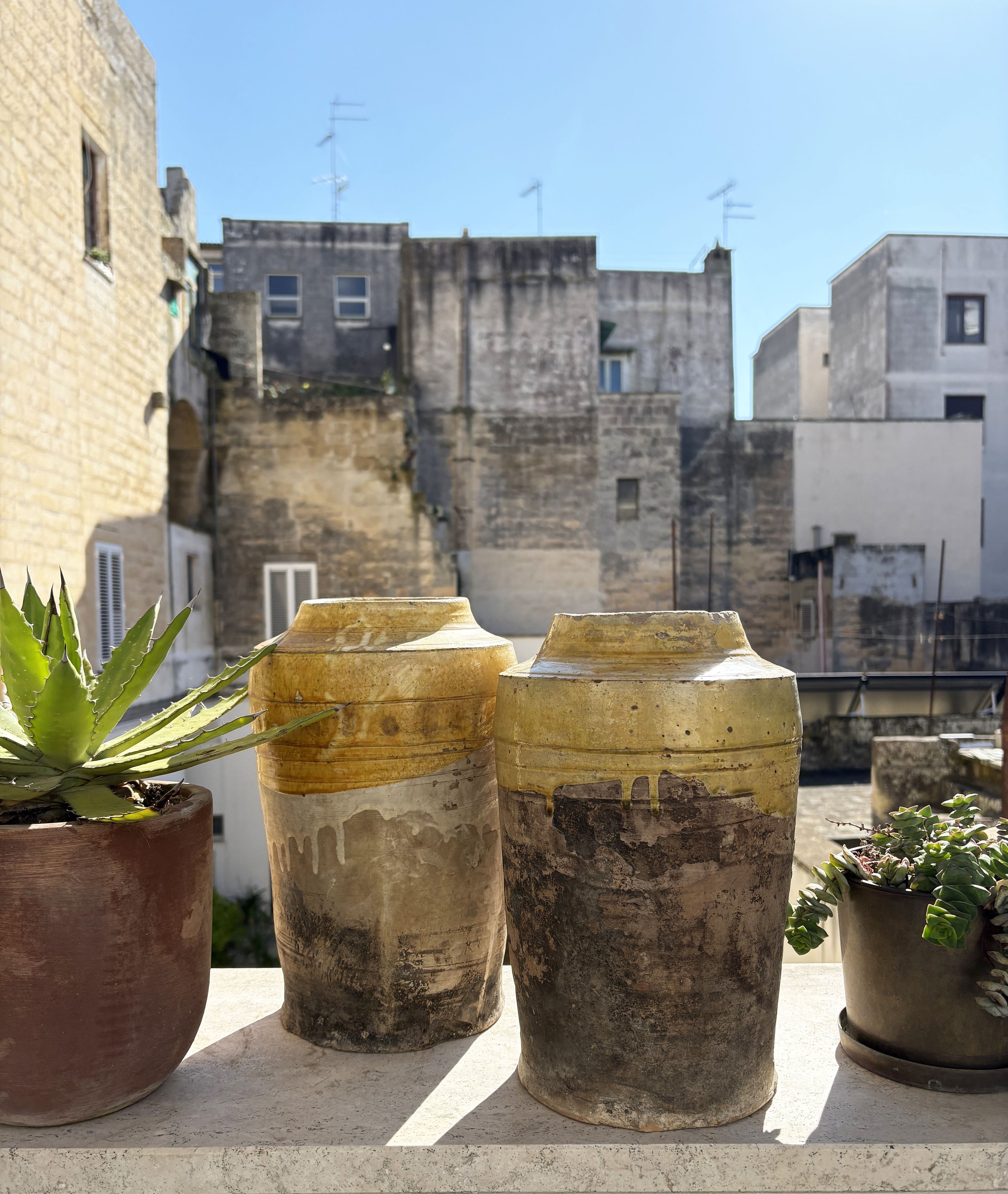 2 antique ceramic vases Puglia