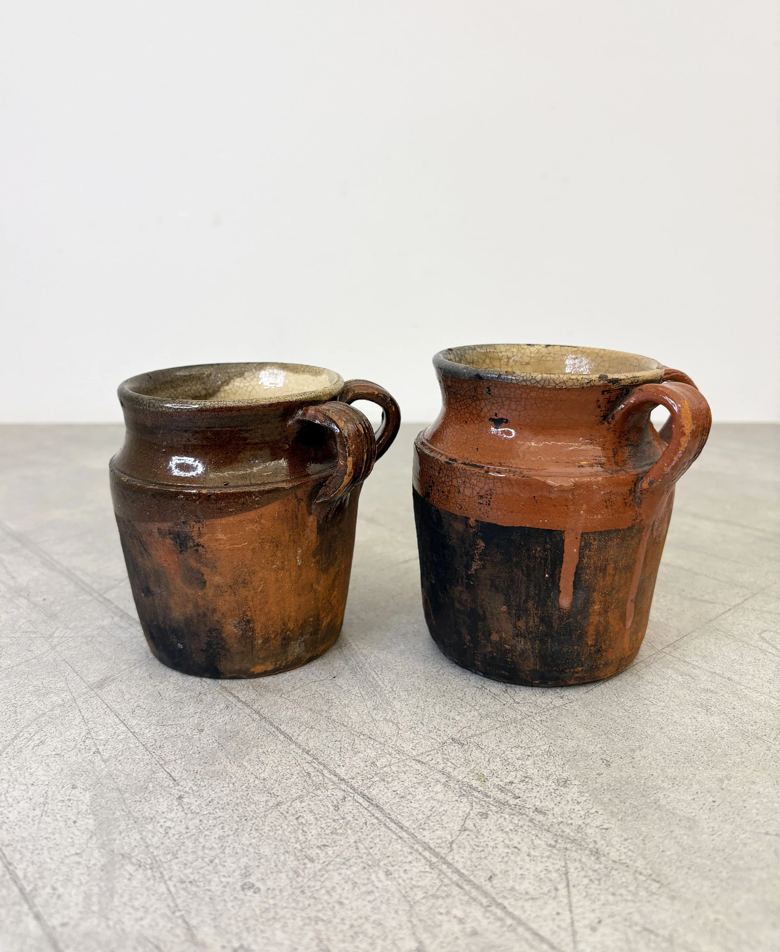 2 vintage rustic pots Puglia