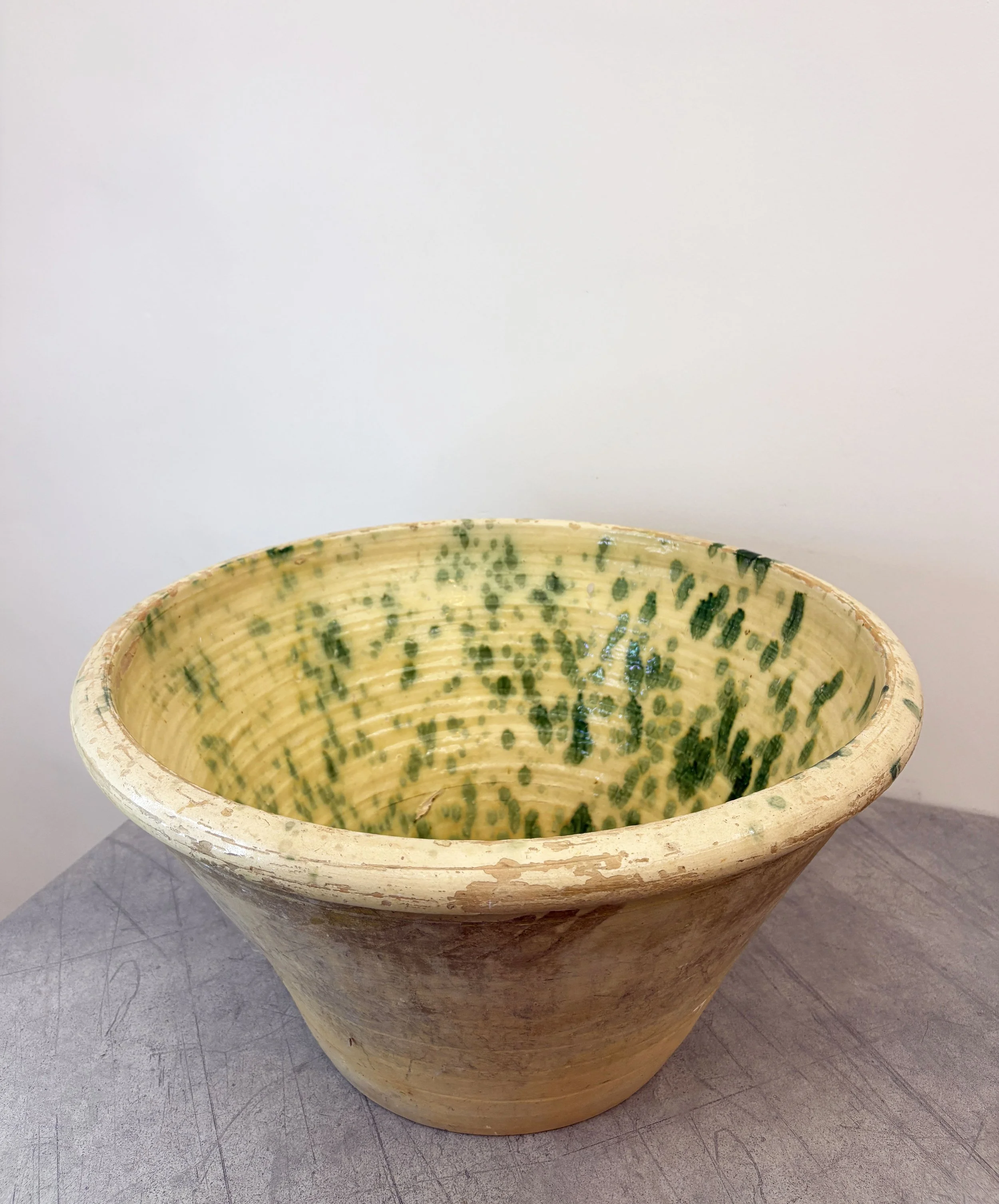 antique green splatter glaze bowl
