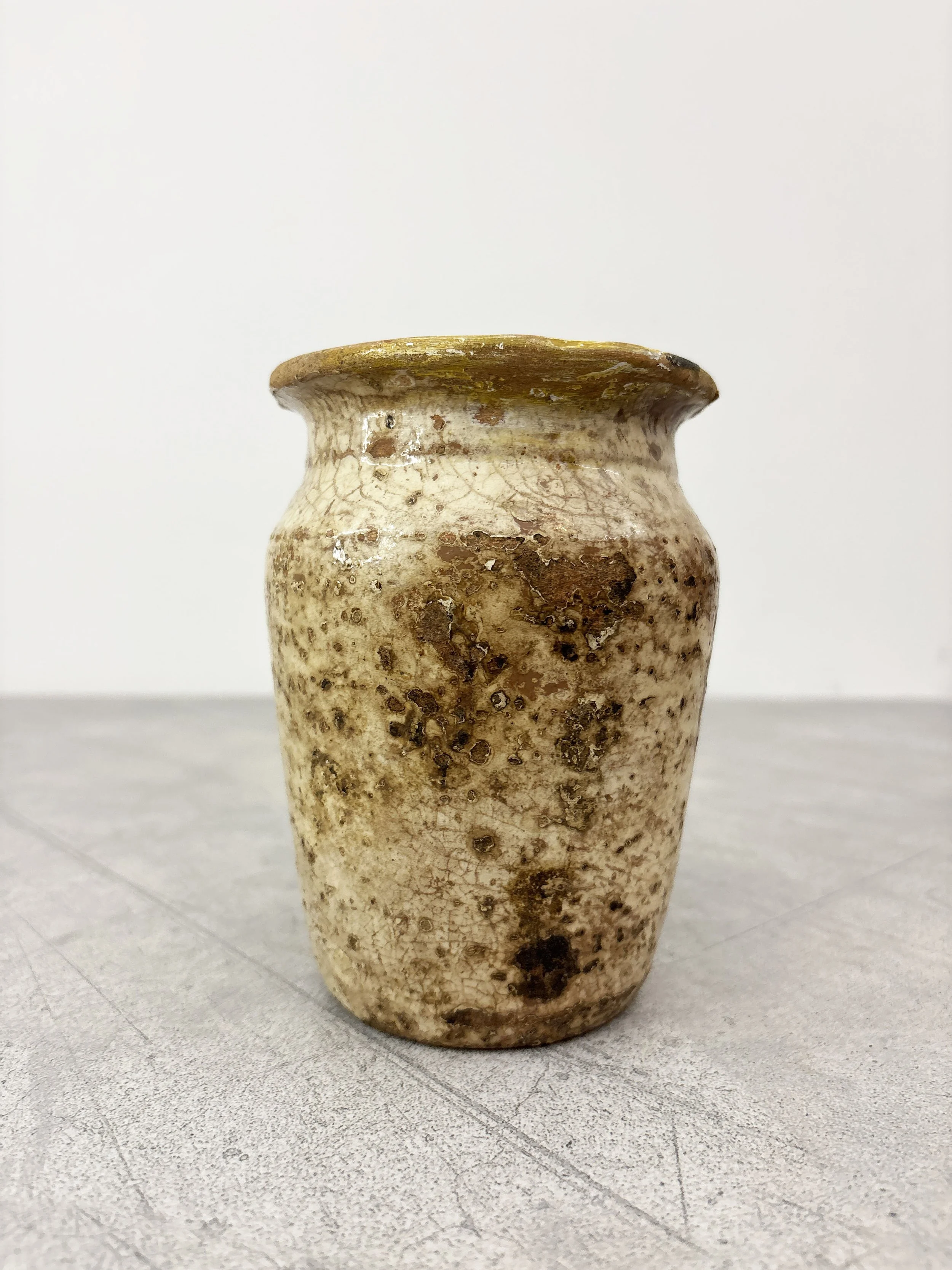vintage pharmacy jar Calabria