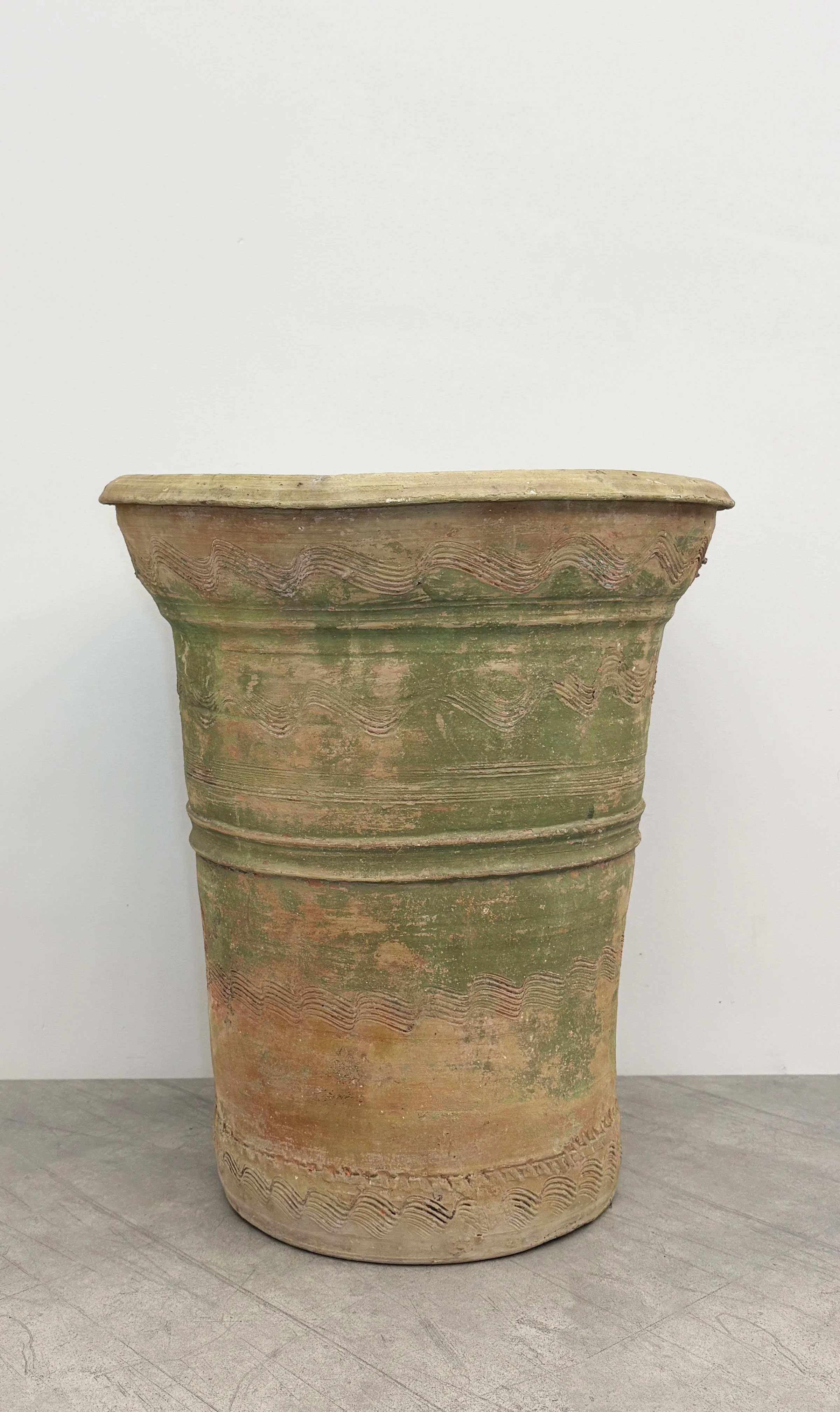 TALL ANTIQUE RUSTIC CERAMIC PLANT POT PUGLIA