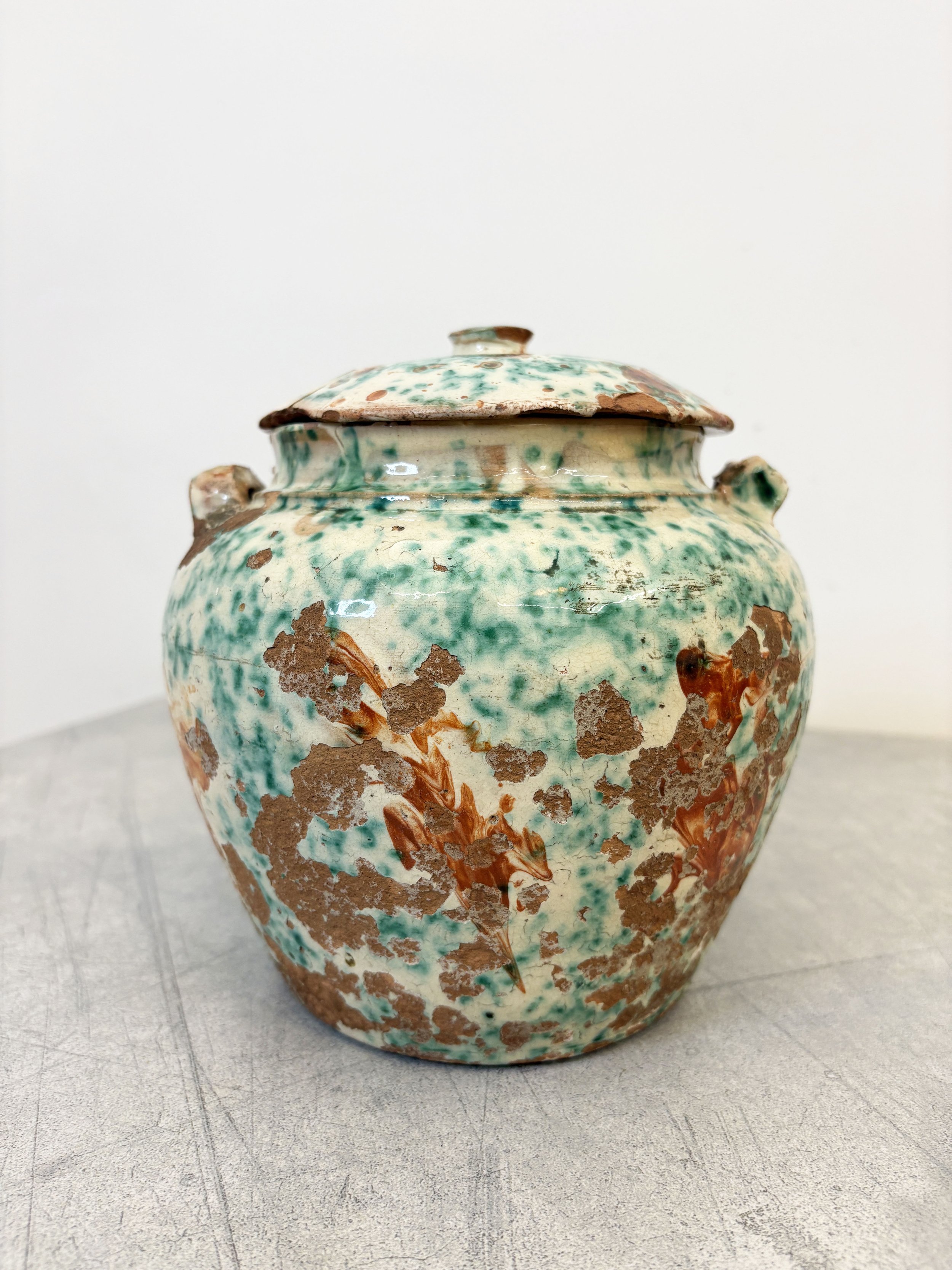antique green splatter glaze pot