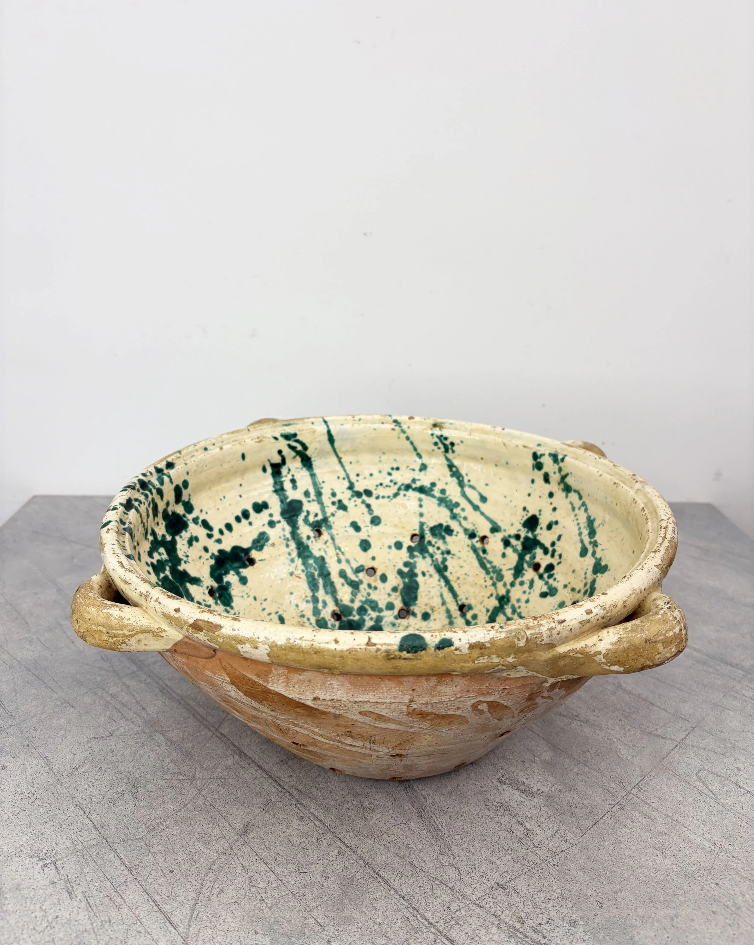 green splatter ceramic colander Puglia