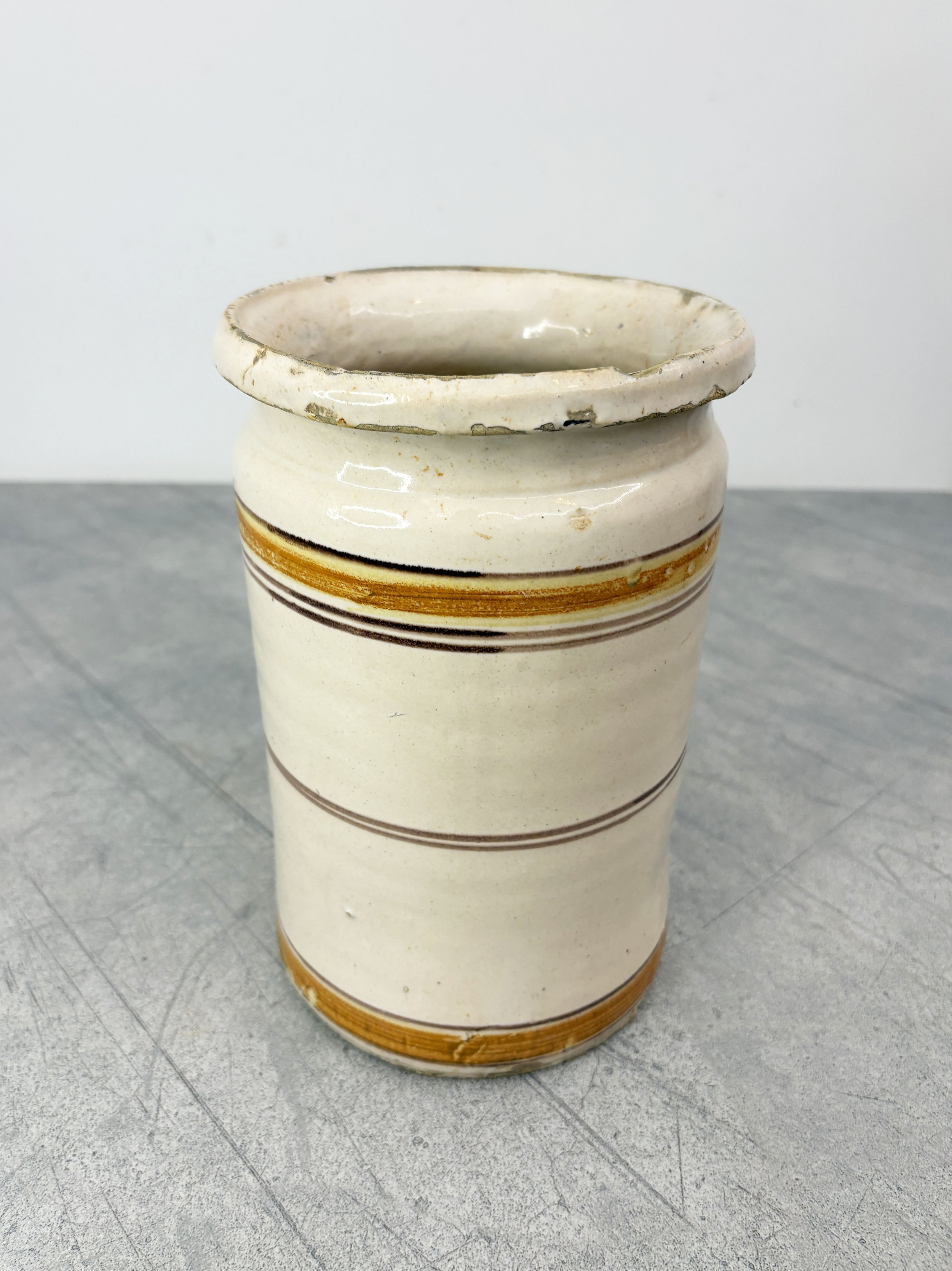 antique ceramic pharmacy vase Puglia