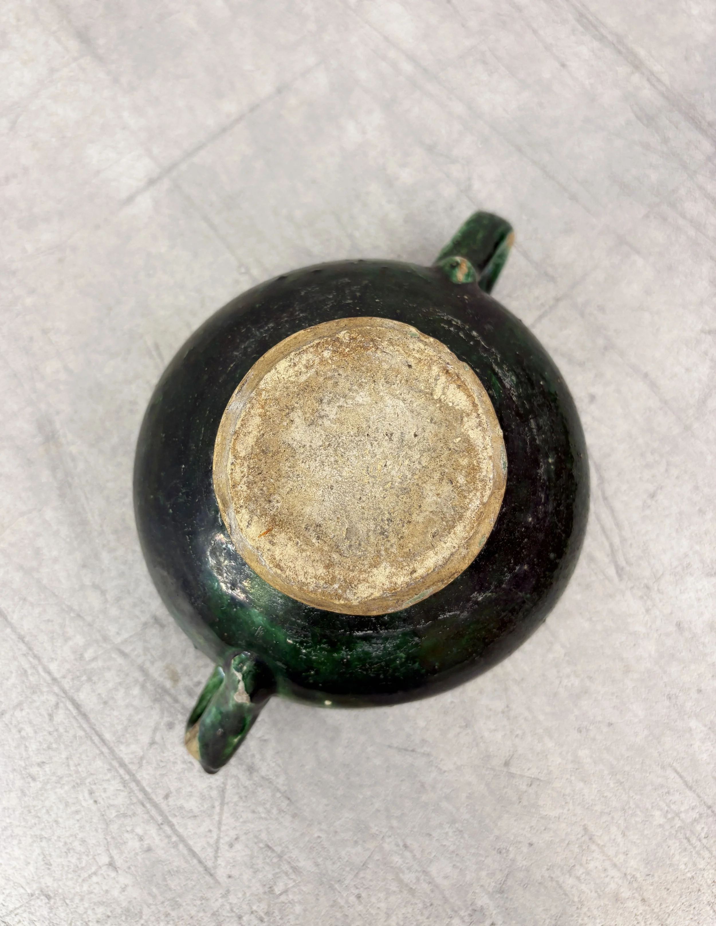 antique pottery Puglia