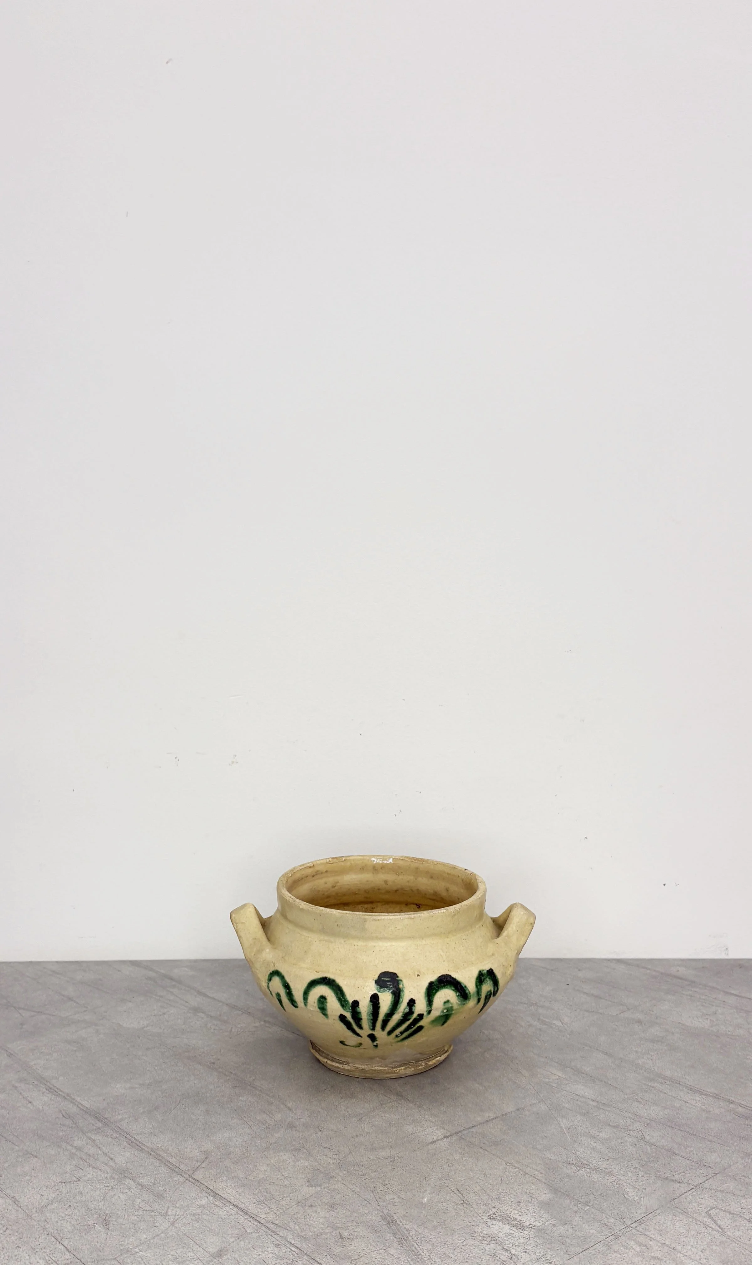 ANTIQUE CALABRESE POTTERY