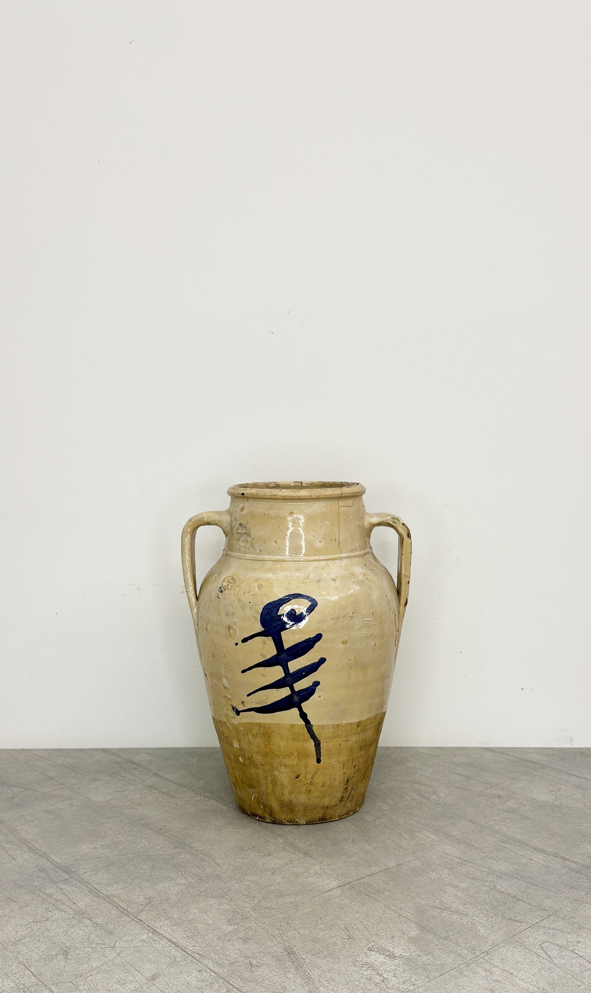 LARGE HAND PAINTED ITALIAN VASE