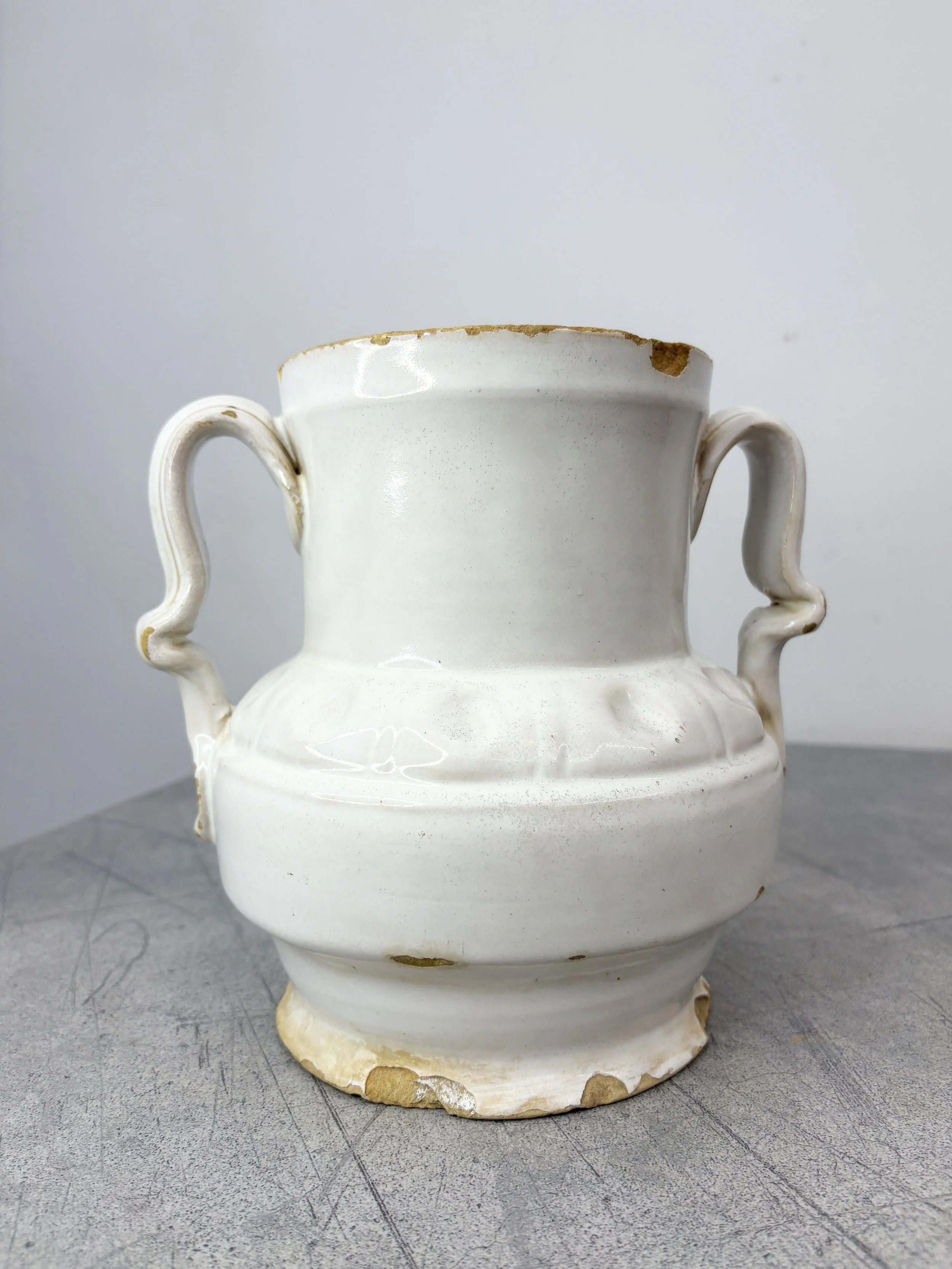 antique farmhouse pottery Puglia