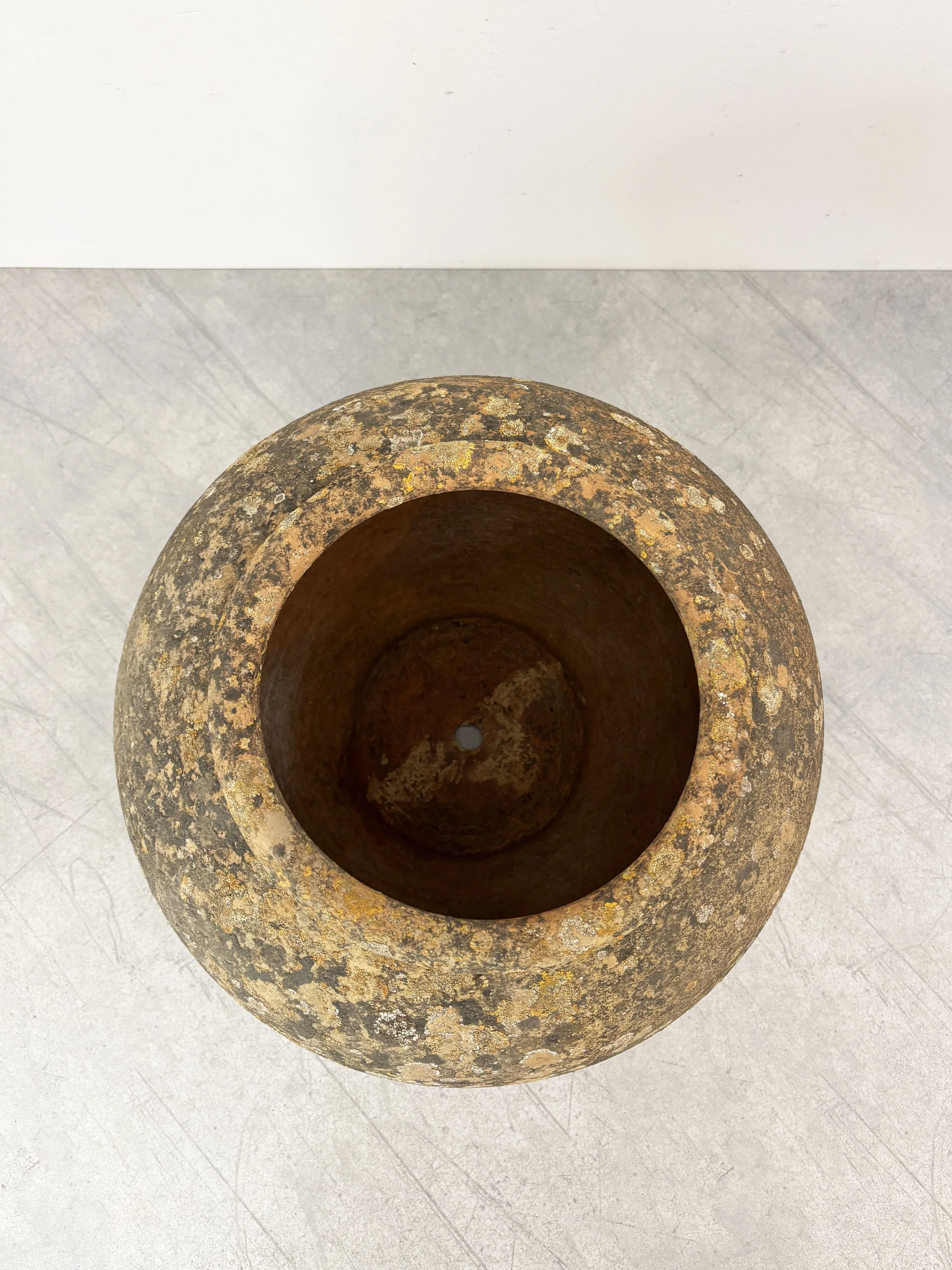 large garden plant pot Puglia