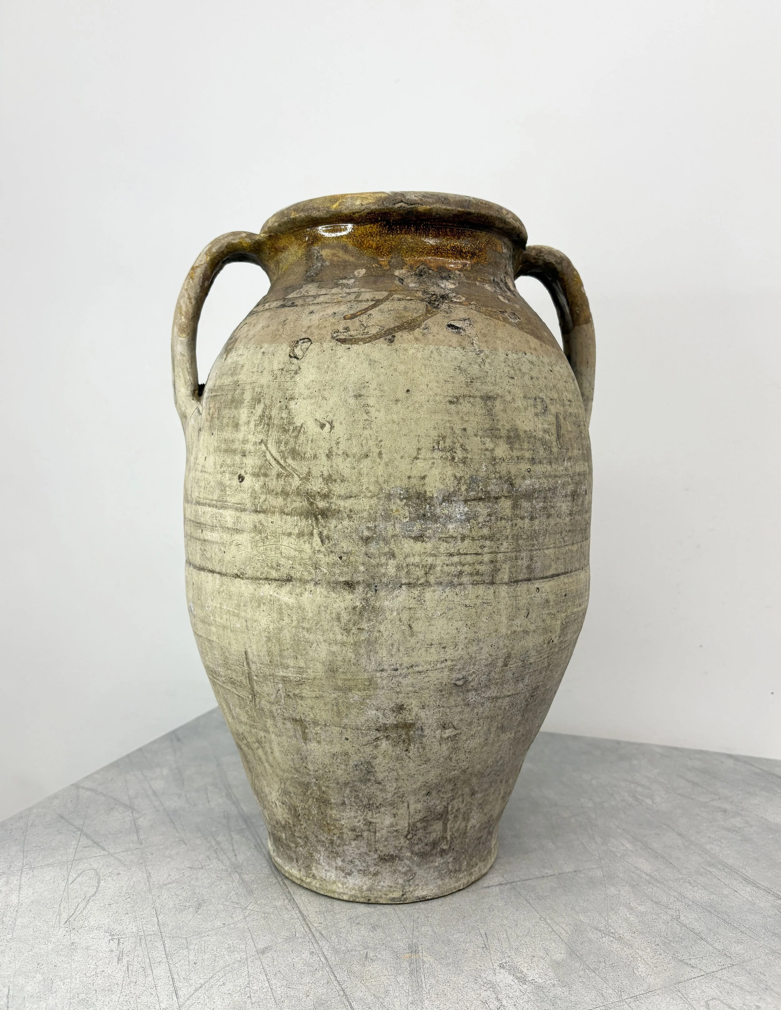 farmhouse pottery Puglia