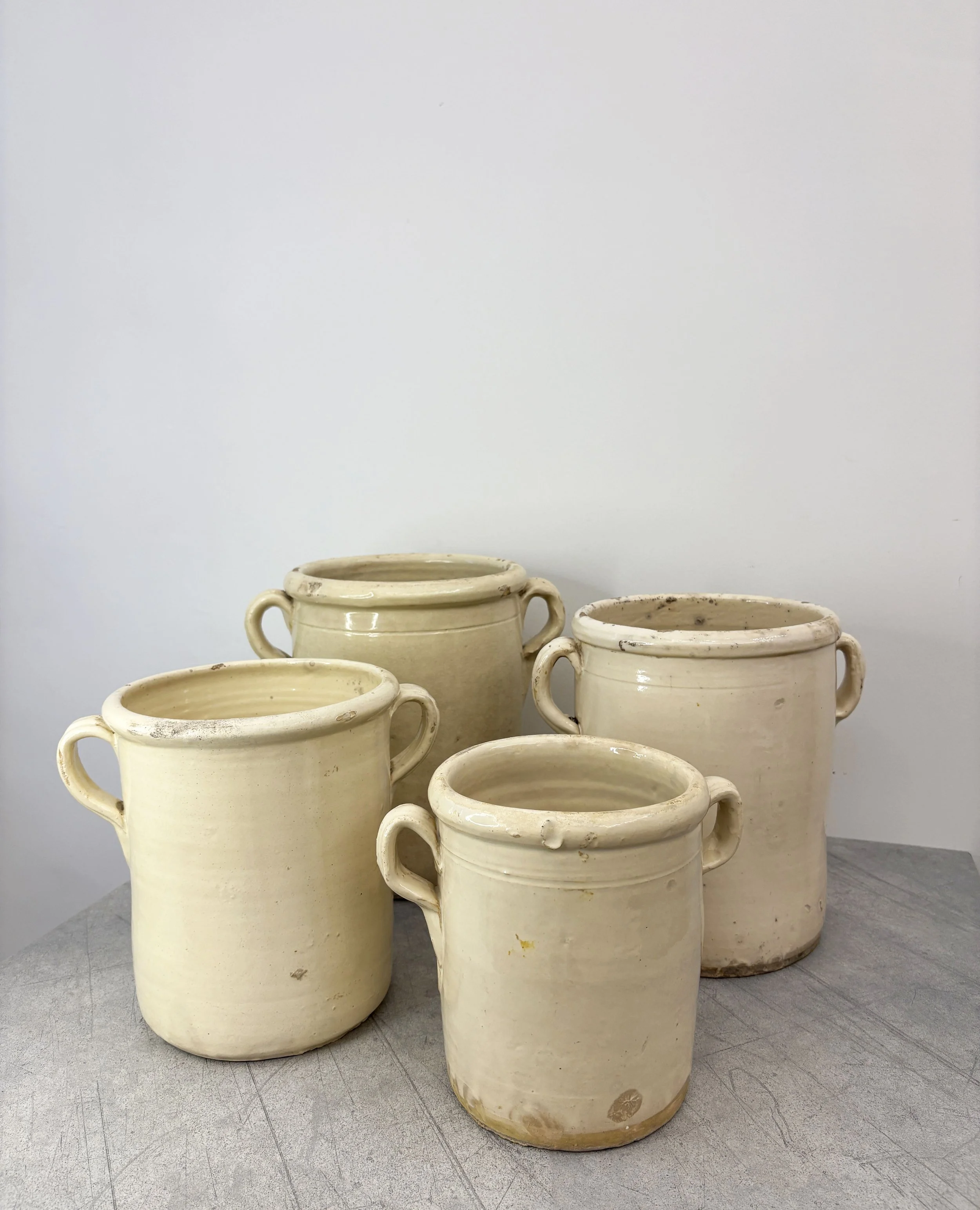 4 antique Pugliese farmhouse pots