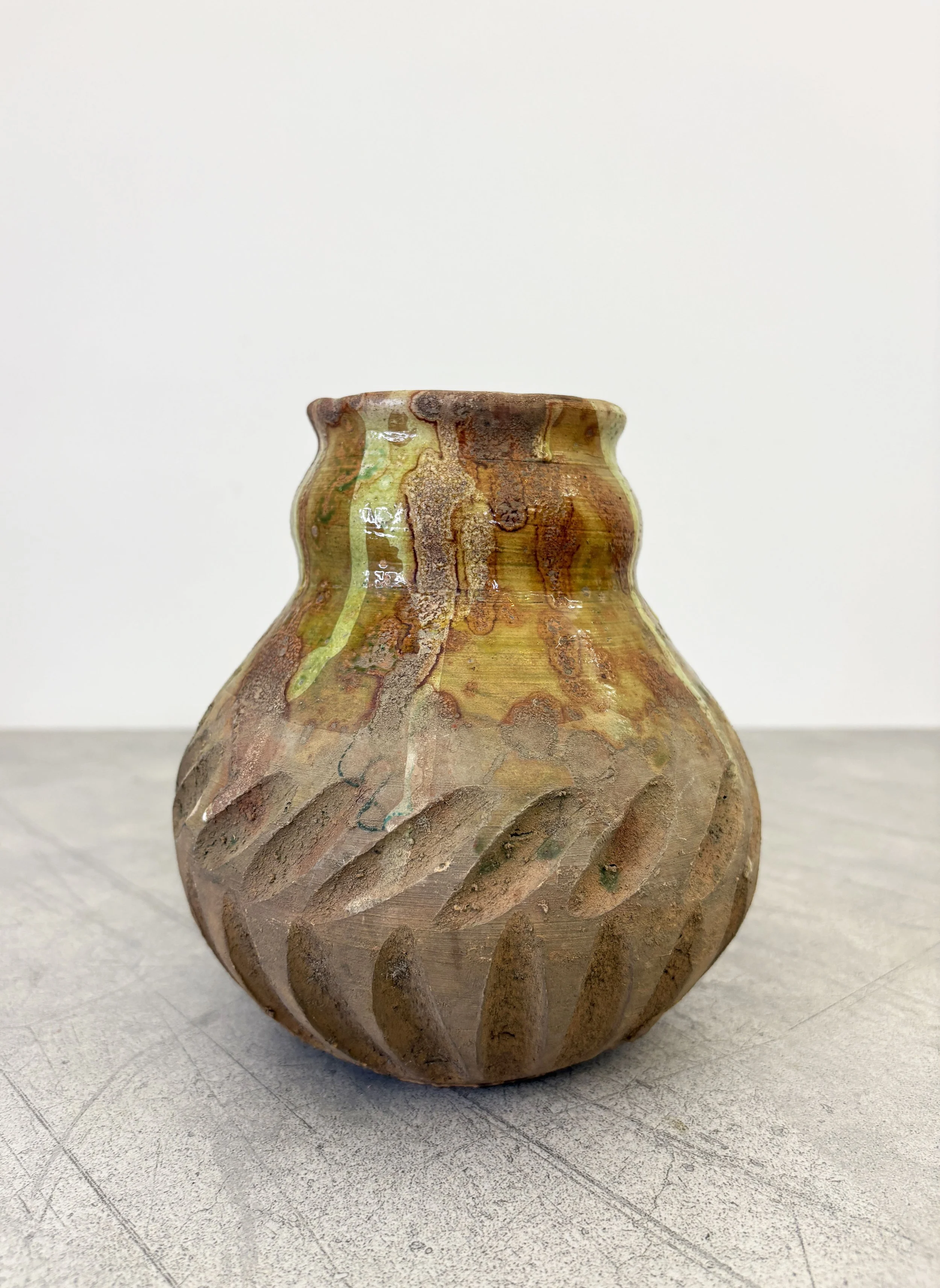 yellow drip glaze vase Puglia
