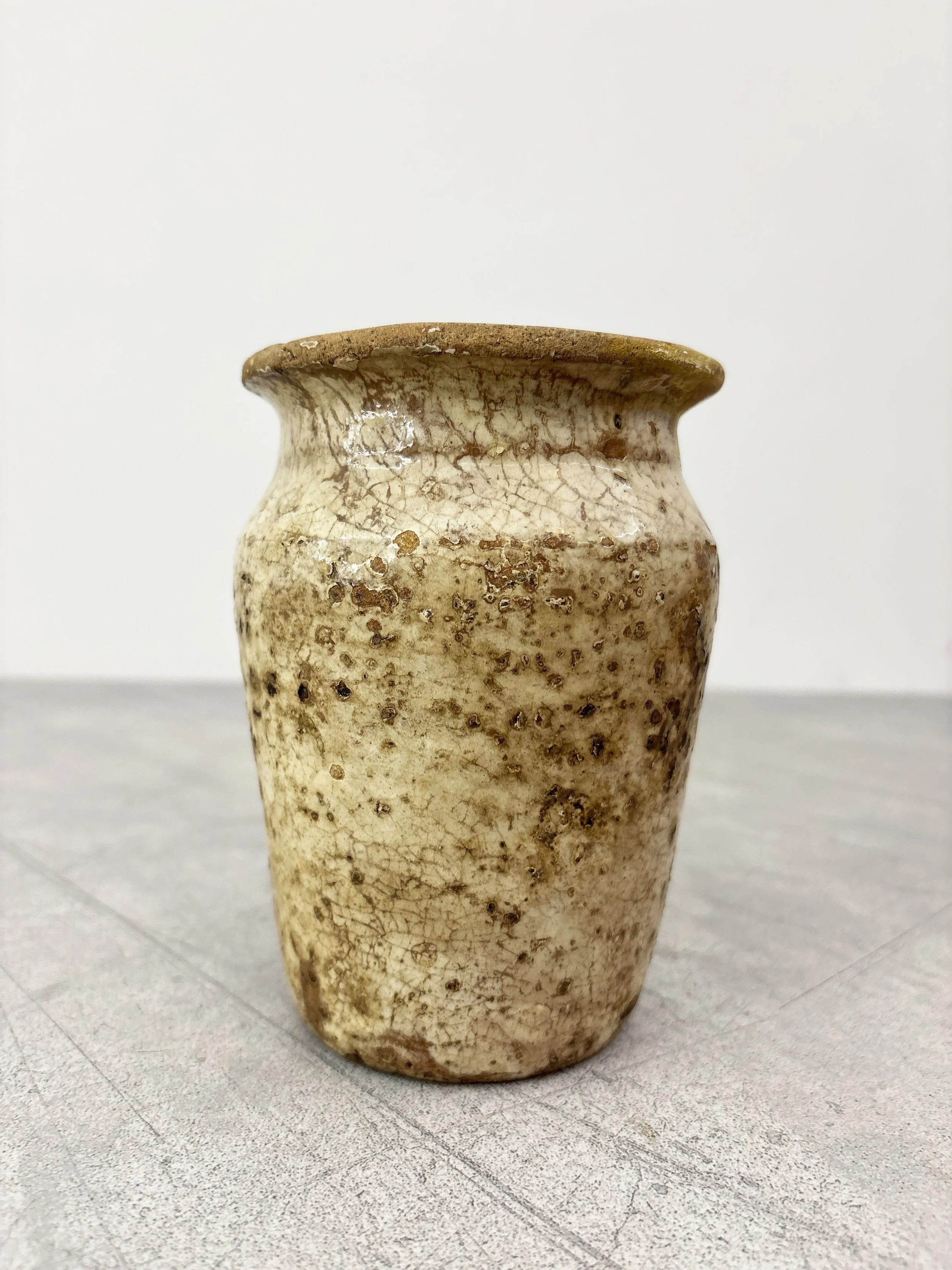antique Italian pharmacy pot
