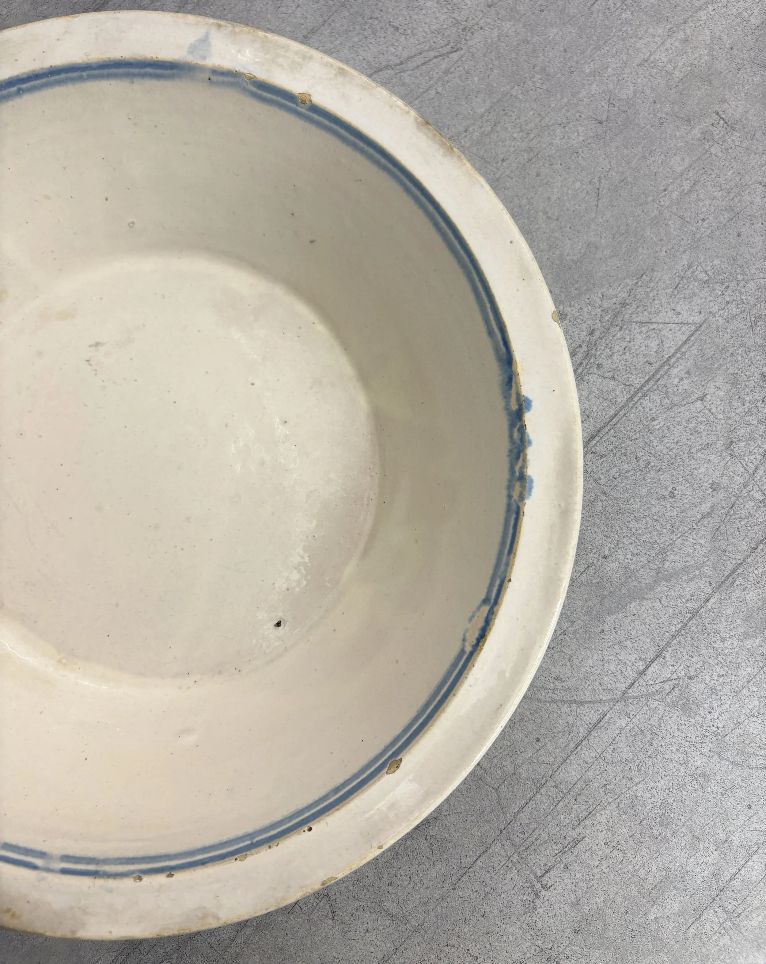 antique white farmhouse bowl Grottaglie, Puglia