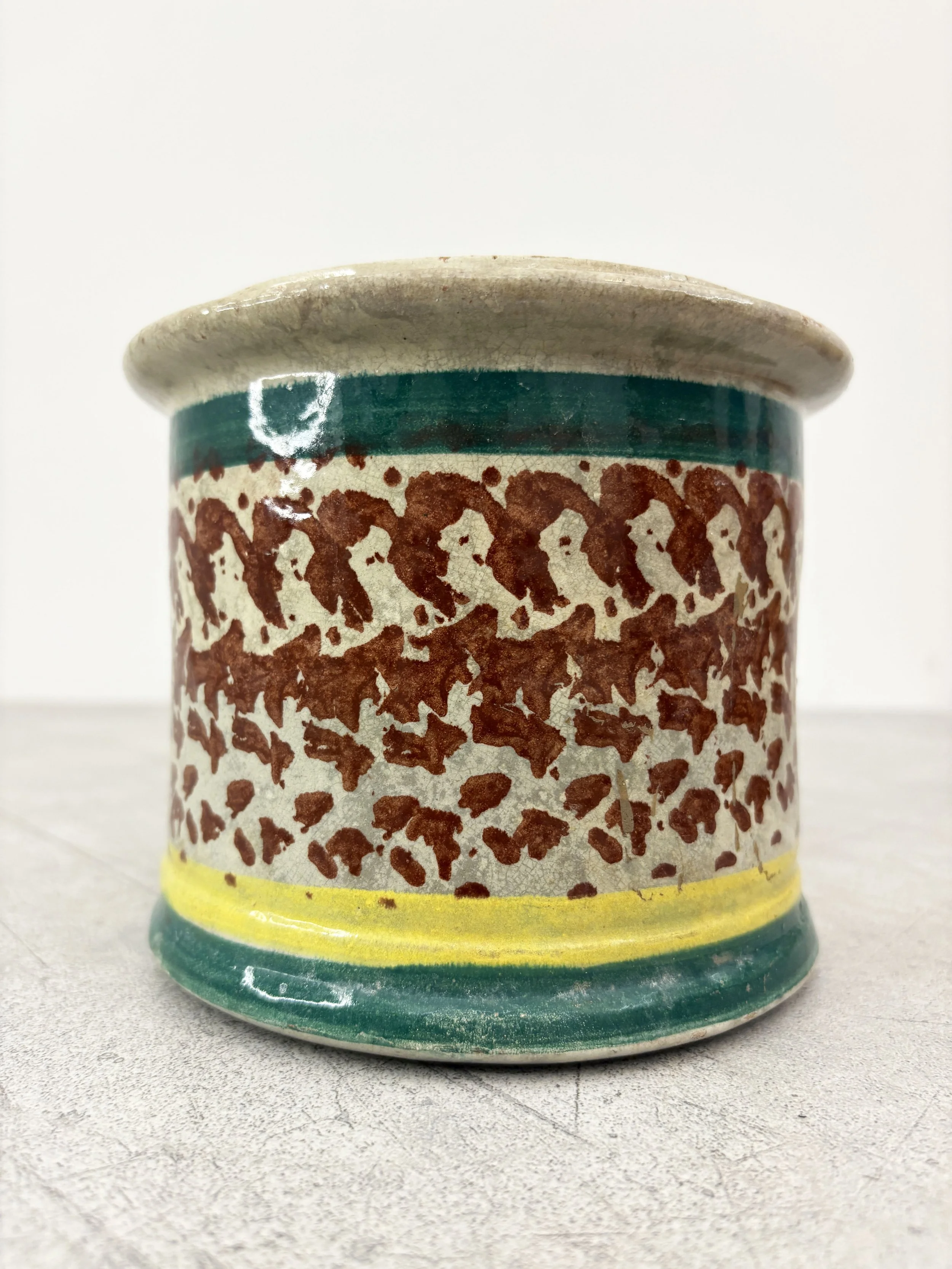 vintage hand painted pot Caltagirone