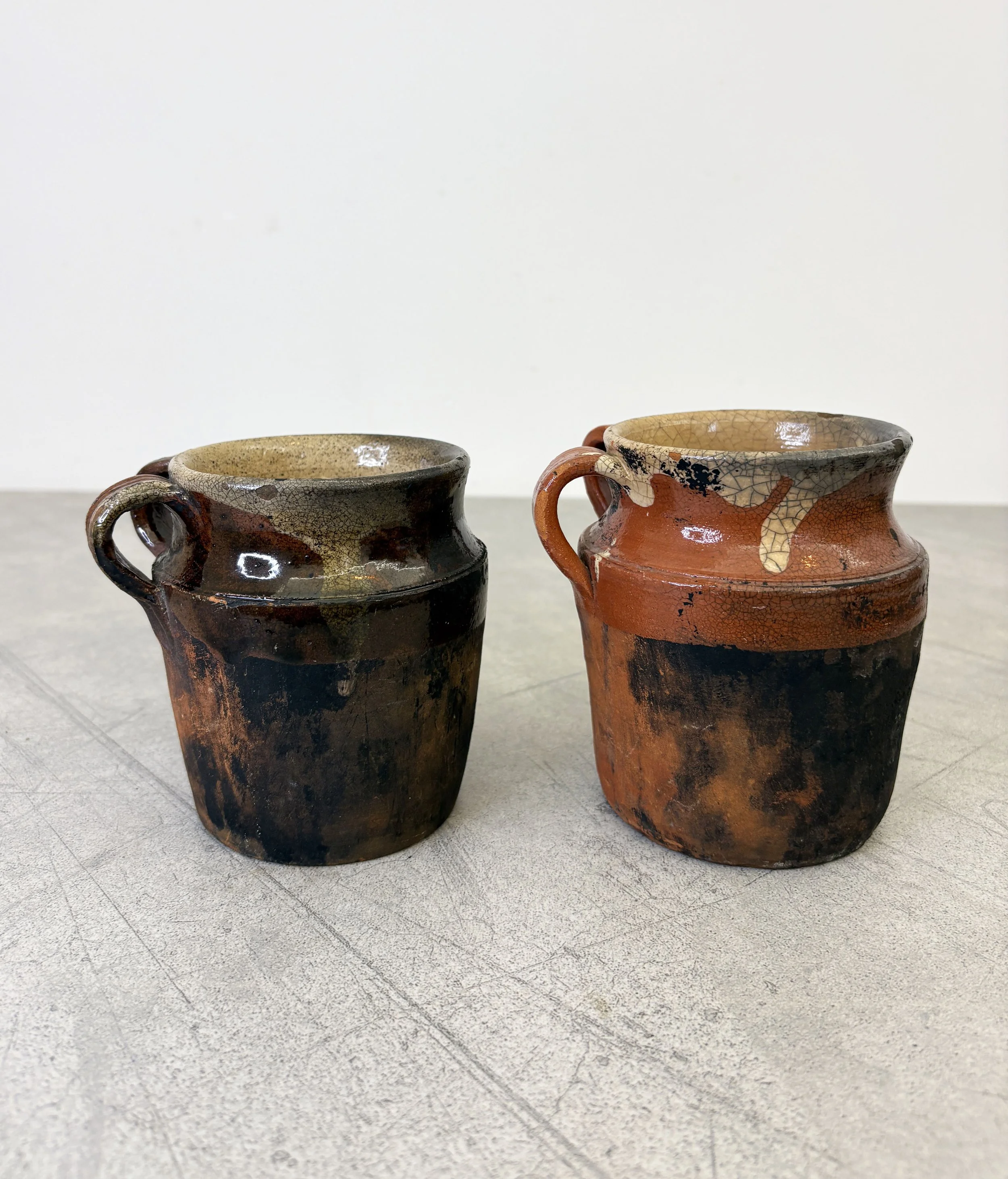 antique ceramic pots Puglia