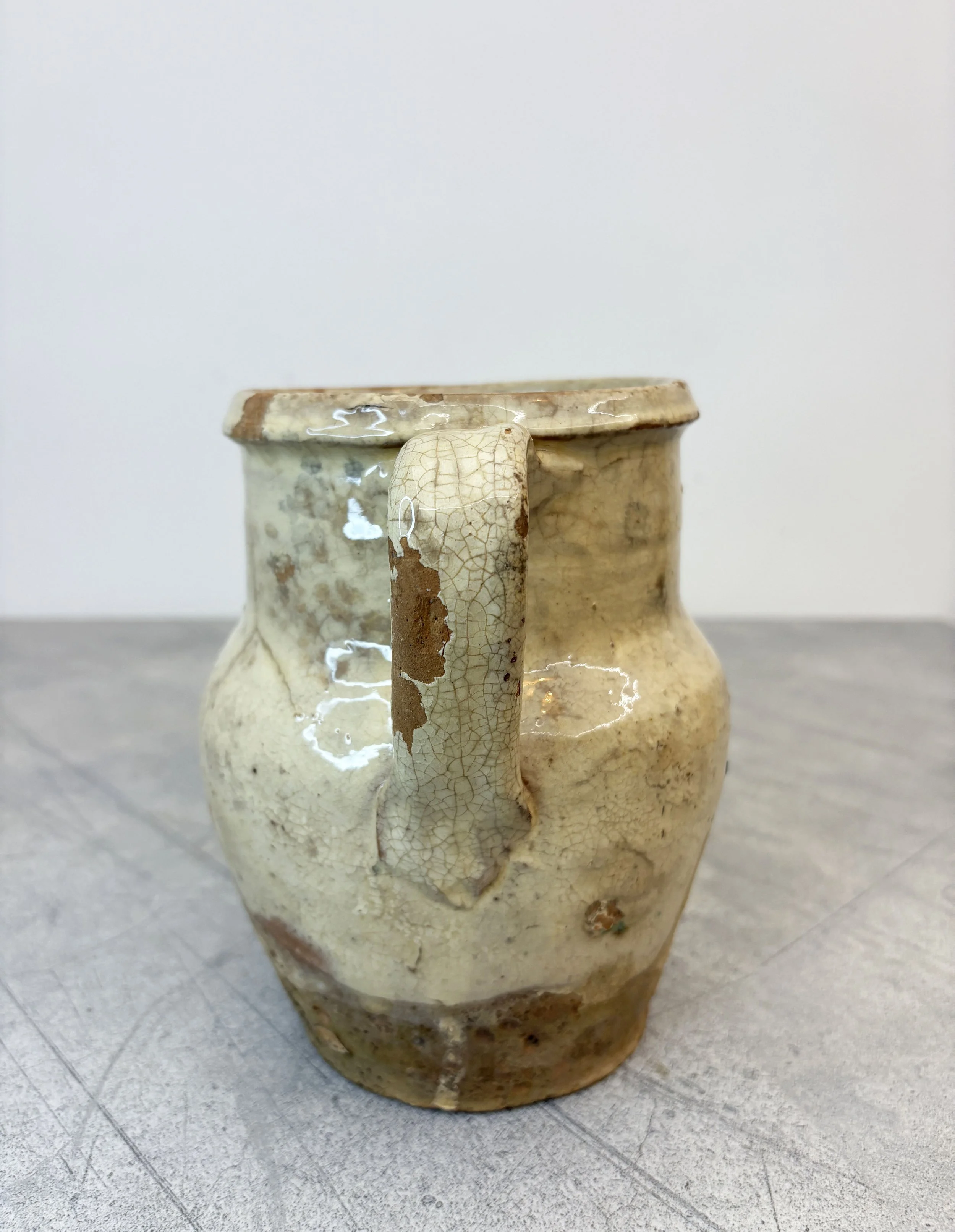 white glazed rustic ceramics Puglia