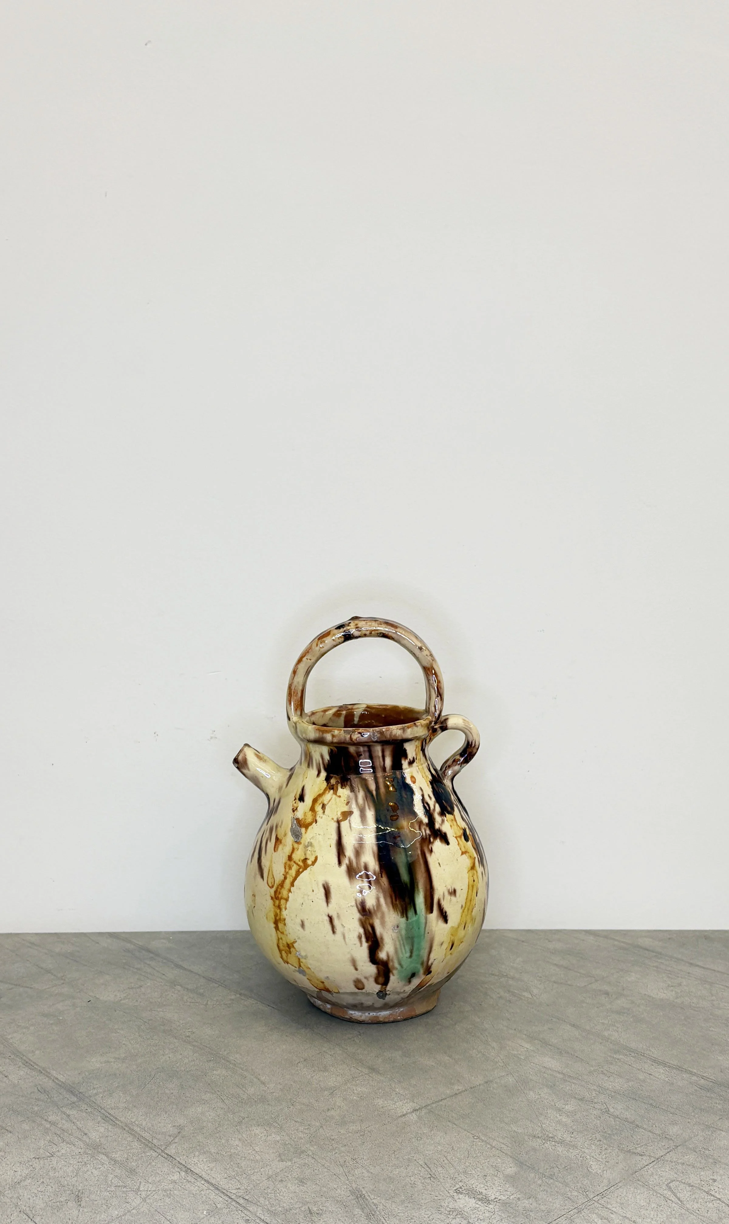 antique ceramic water jug Puglia