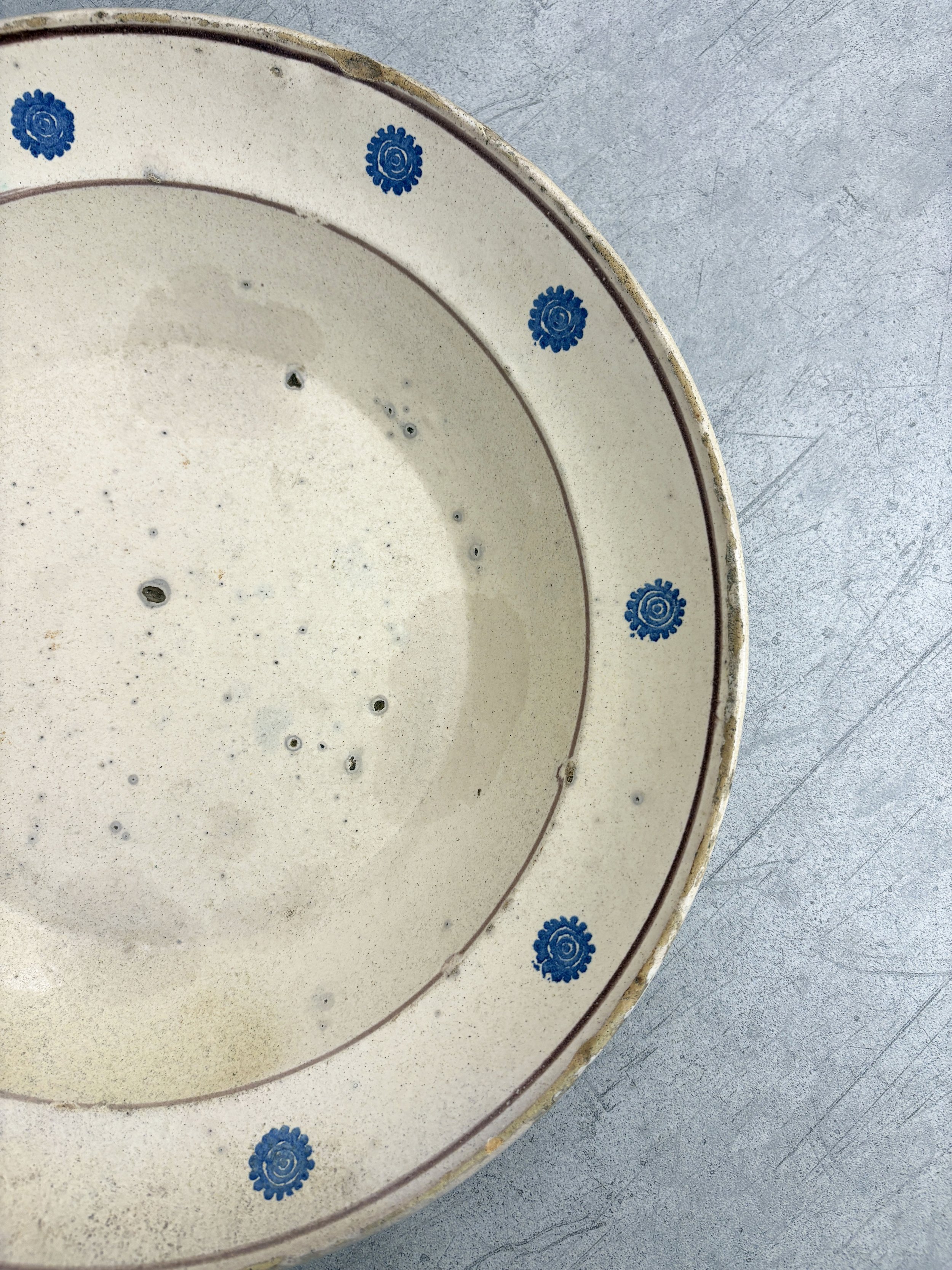 vintage hand painted Pugliese plate