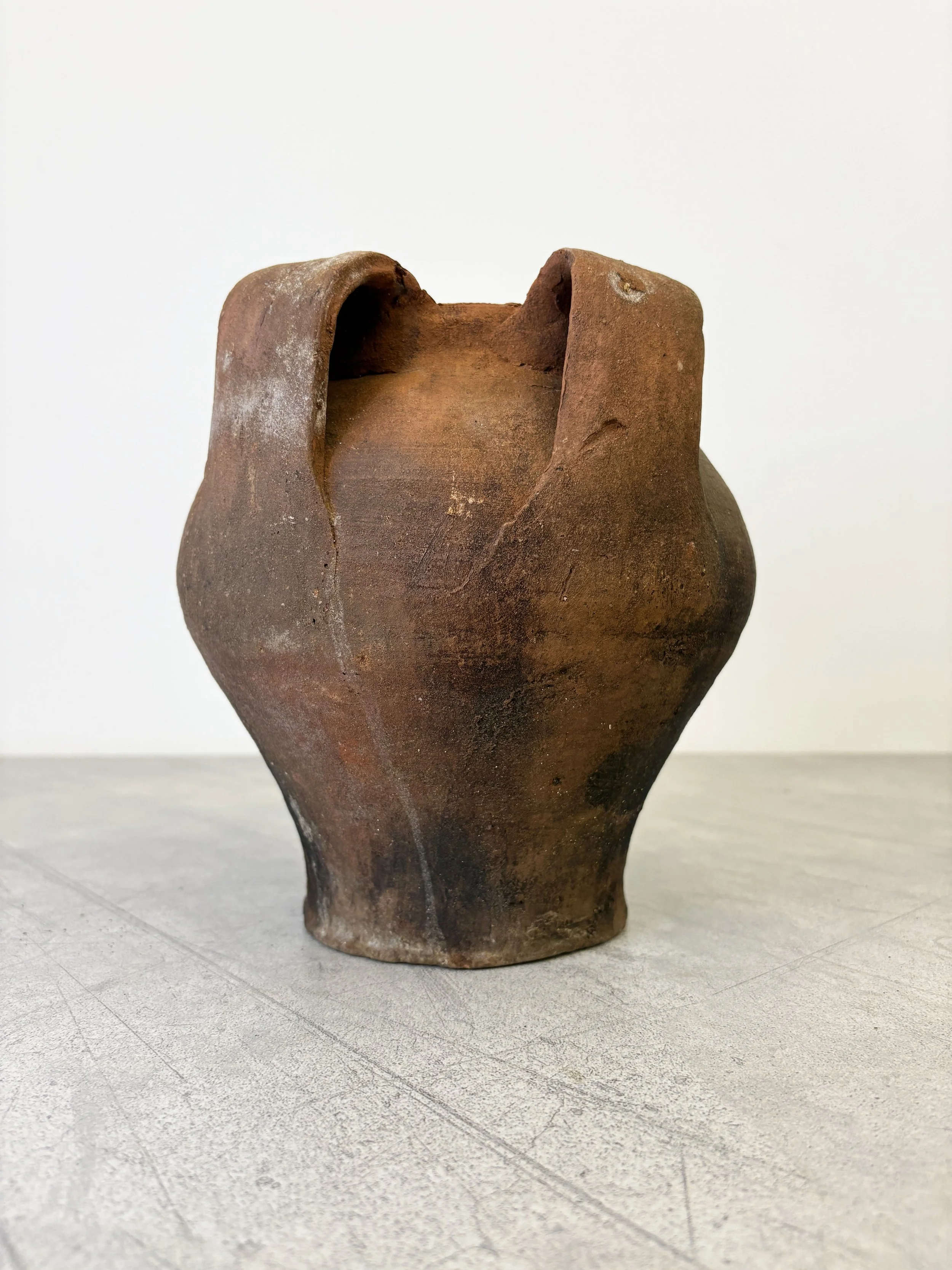 handmade terracotta pot Italy