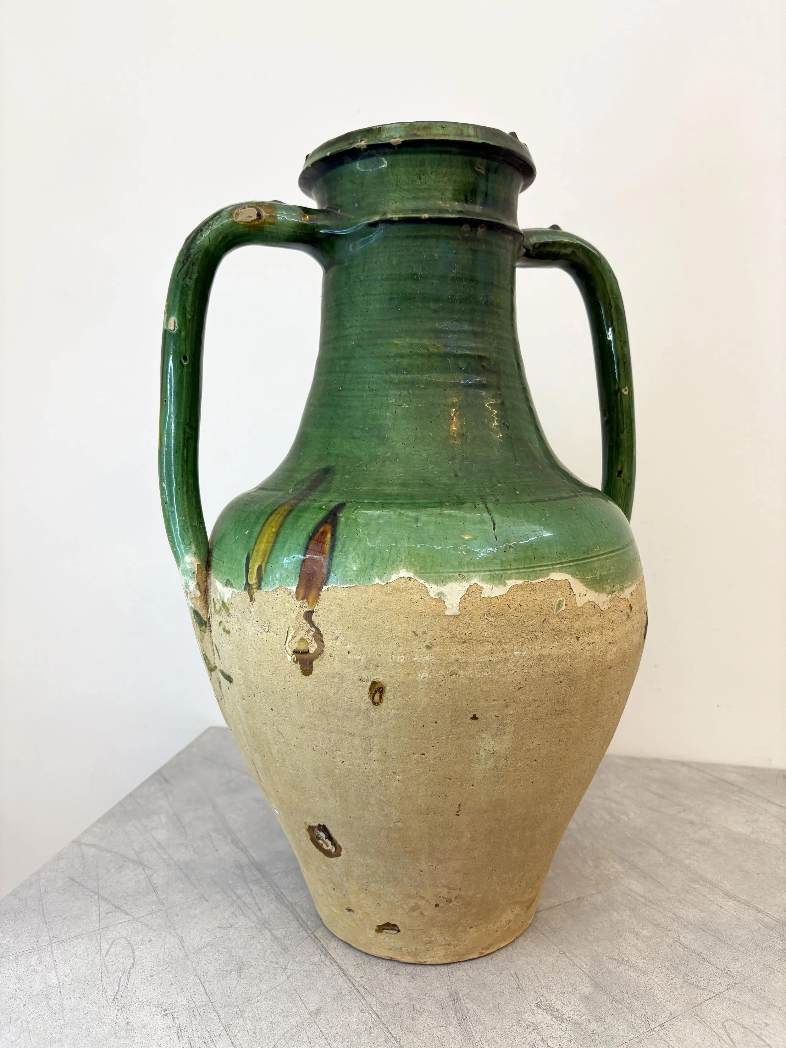 Italian green farmhouse amphora