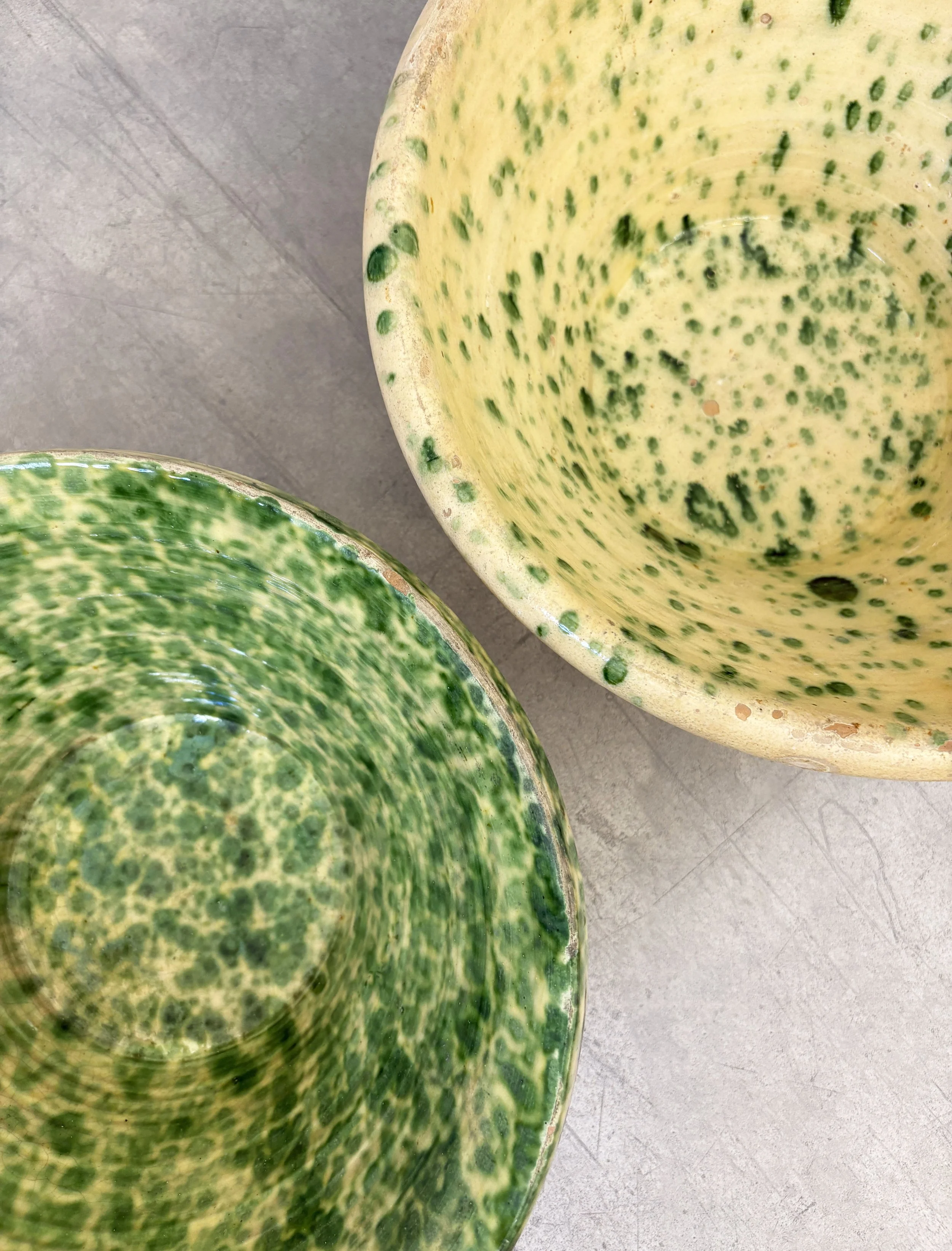 vintage green splatter glaze ceramic bowls