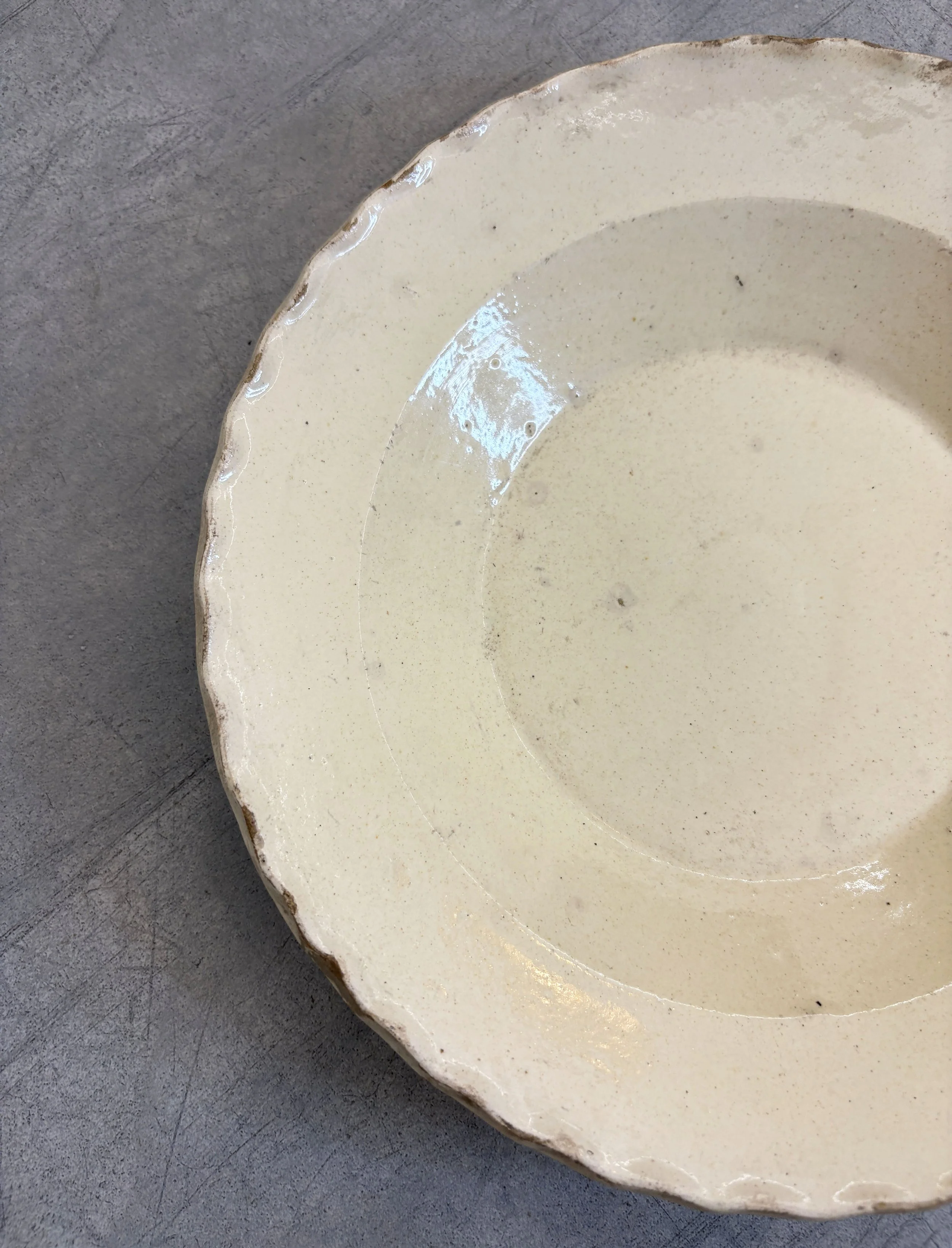 cream glazed scalloped edge plate Puglia