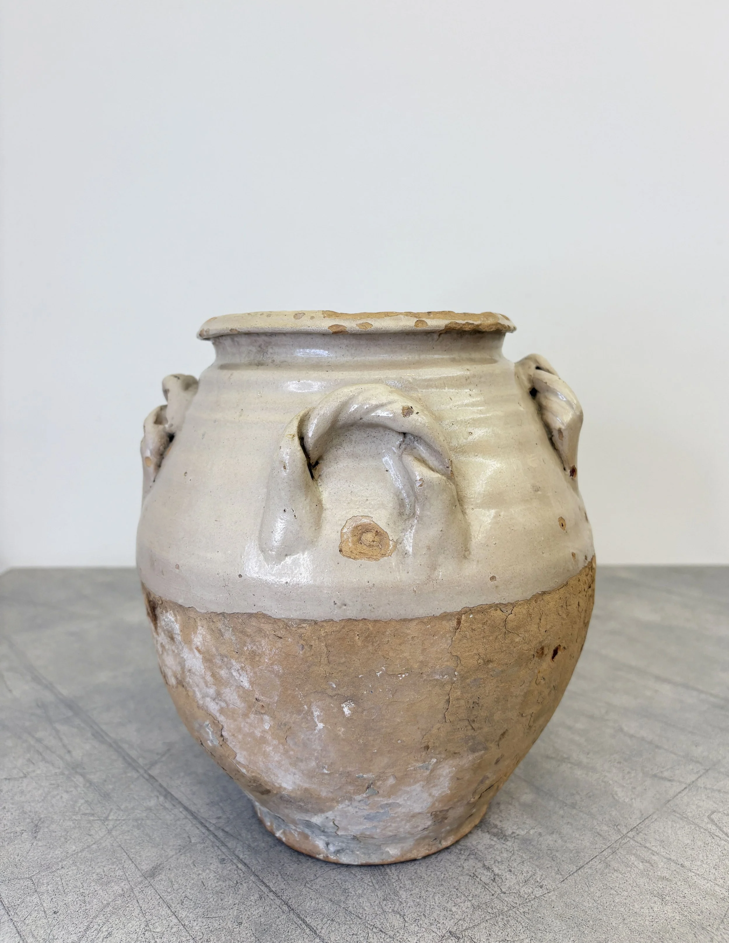 antique farmhouse pot with 4 handles