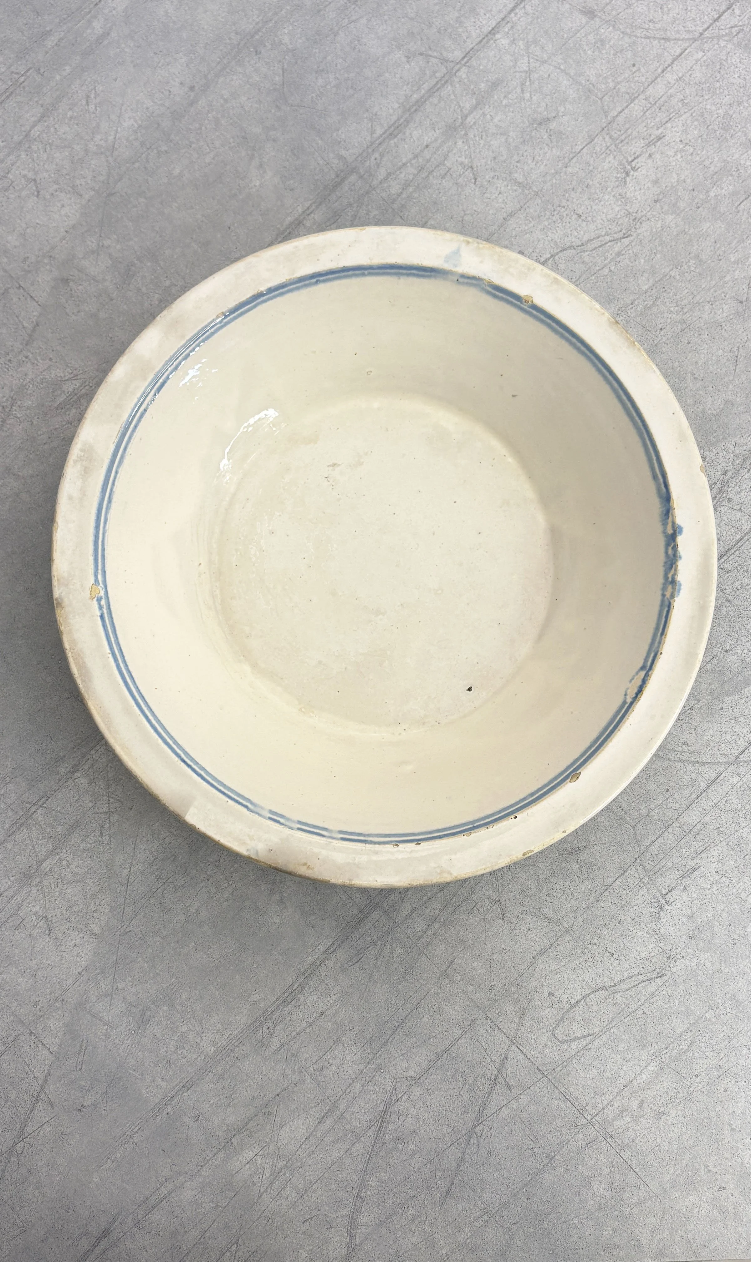 LARGE ANTIQUE WHITE CERAMIC BOWL