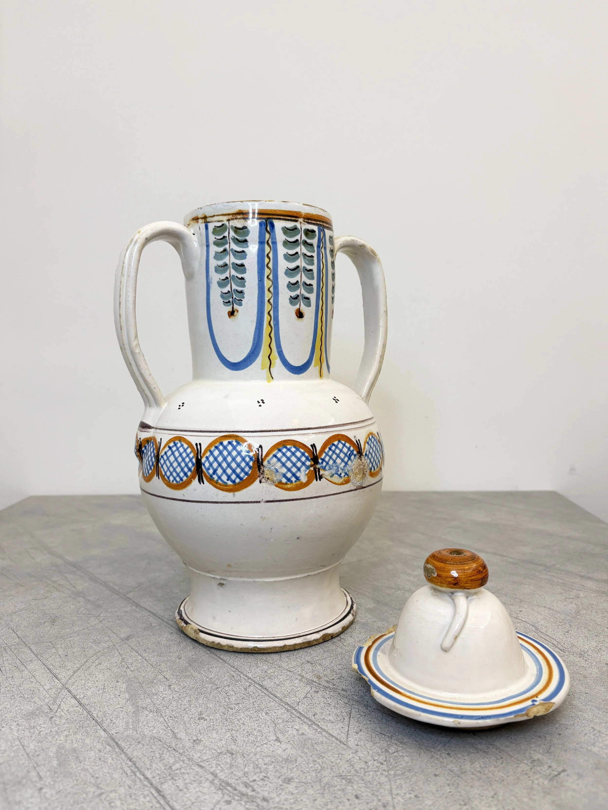 antique vase with lid Puglia