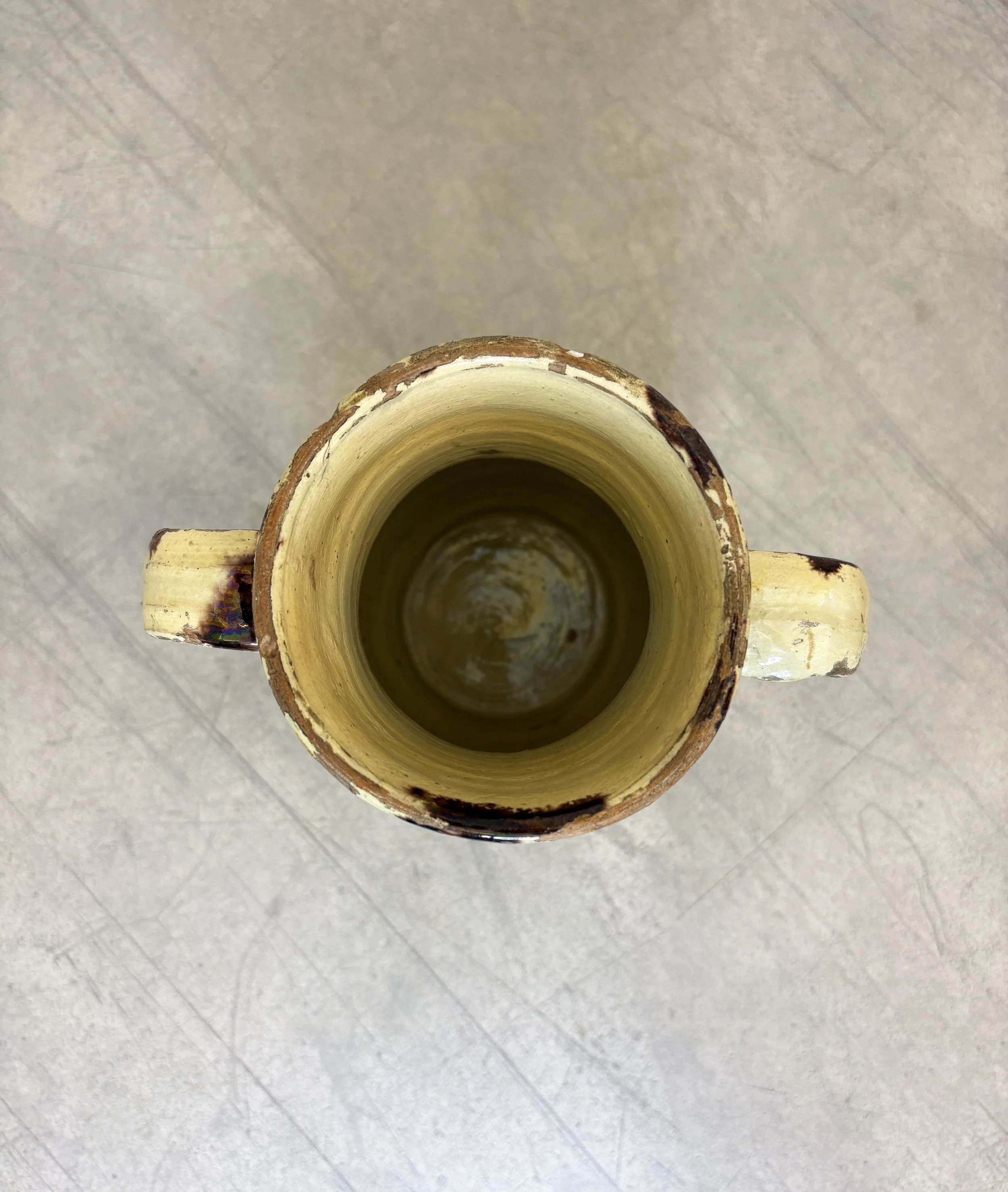 antique farmhouse pottery Puglia