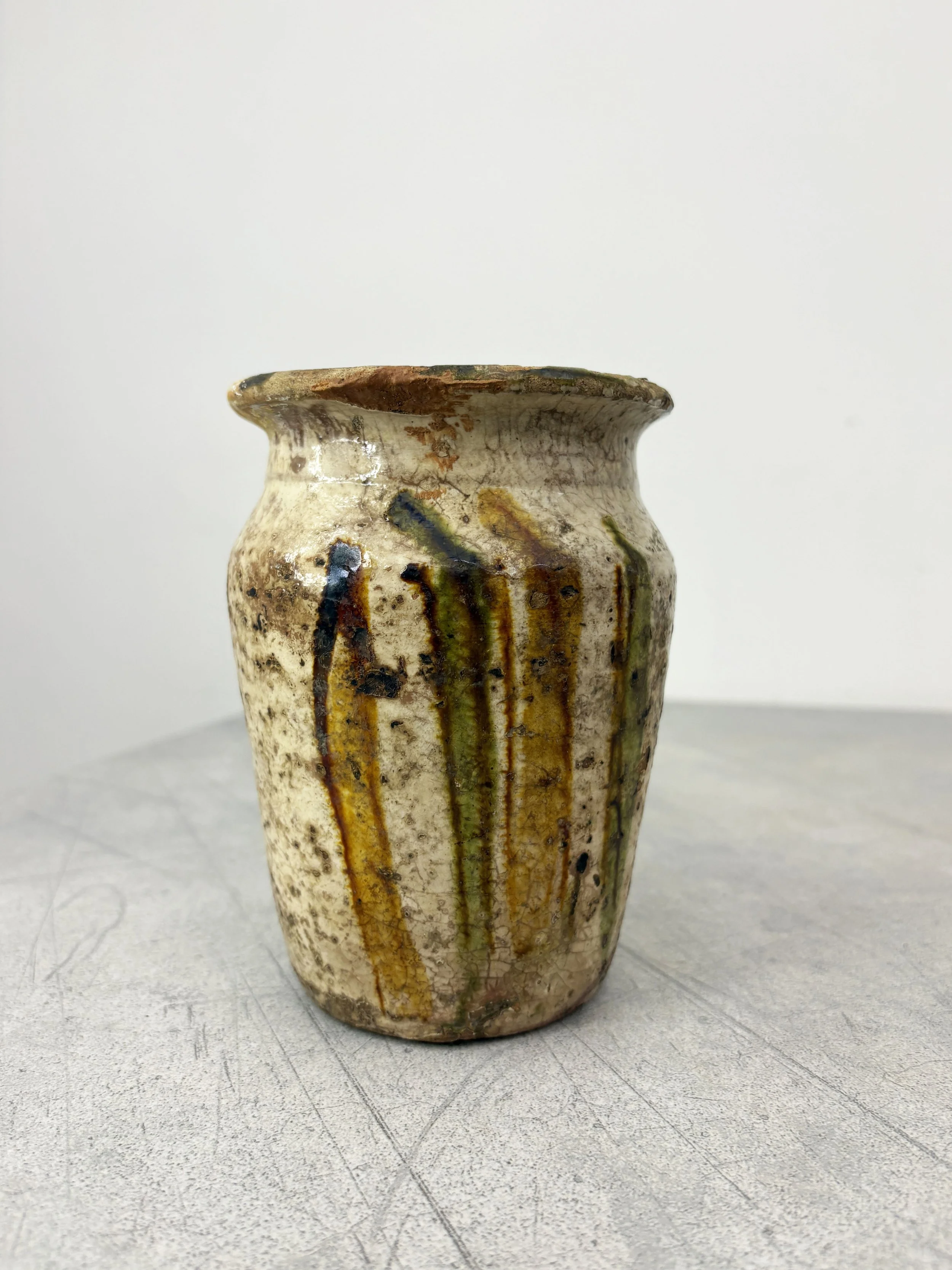 hand painted Calabrese ceramic pharmacy pot