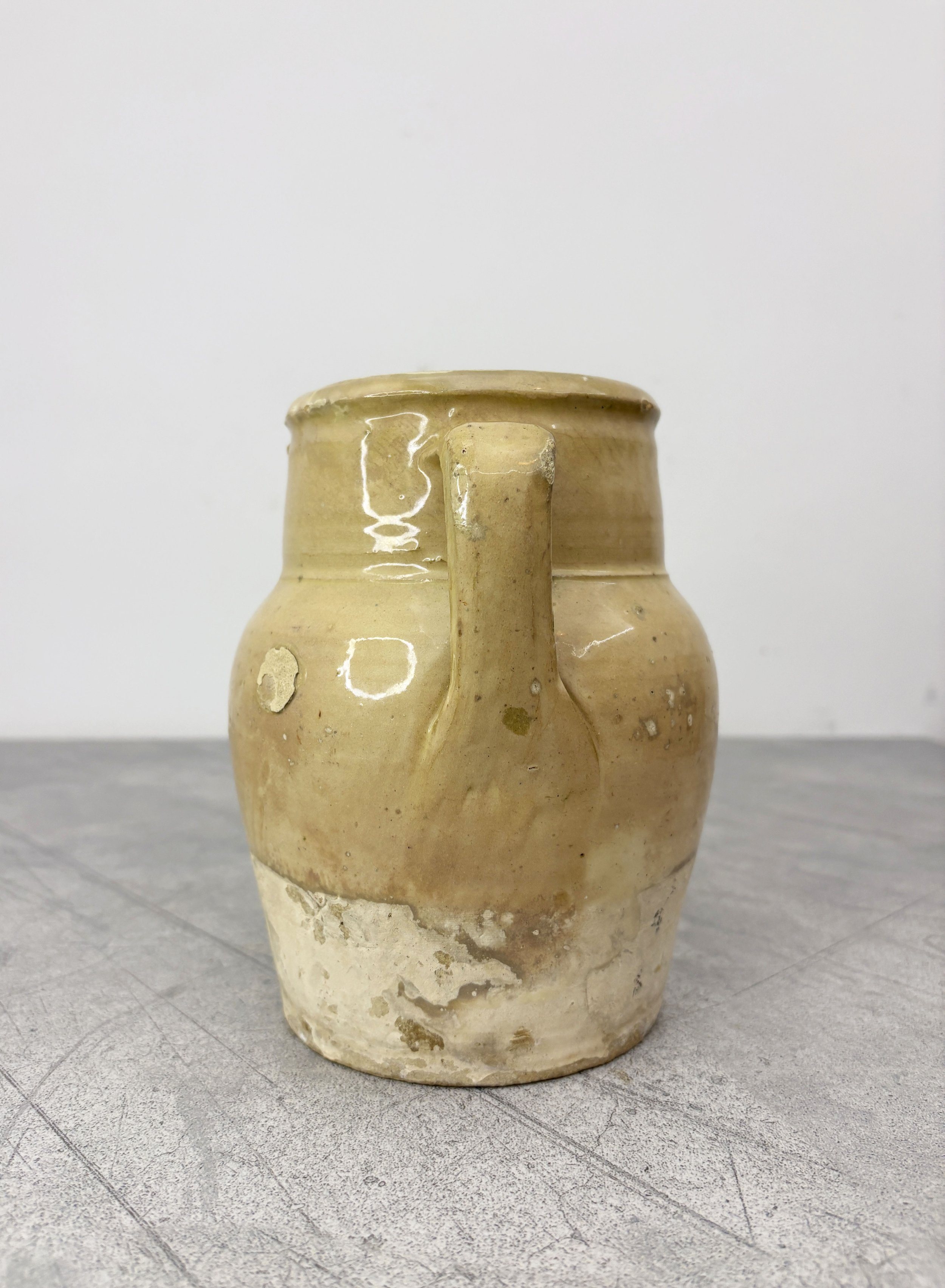 rustic farmhouse pottery Calabria