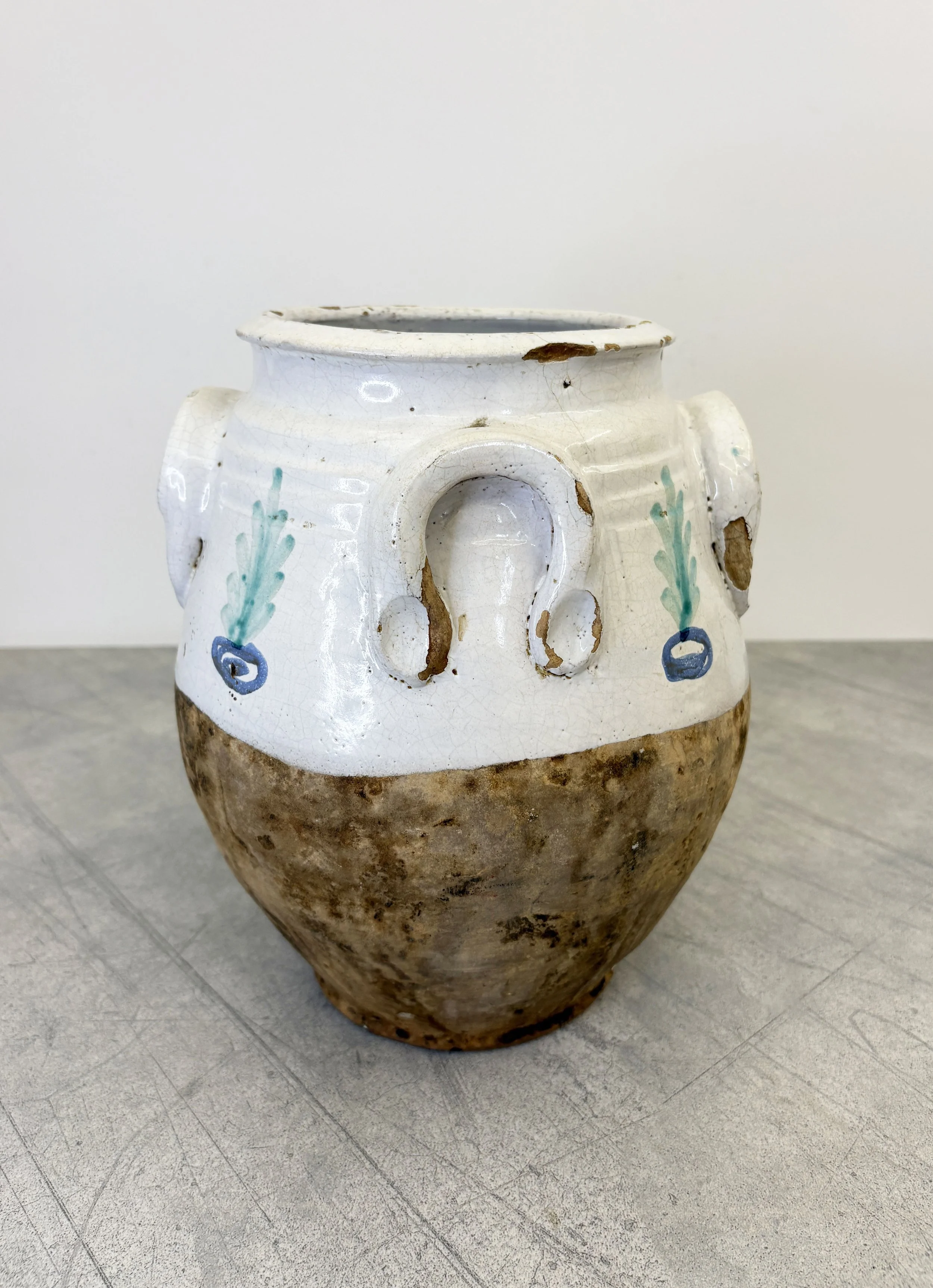vintage confit pot Puglia