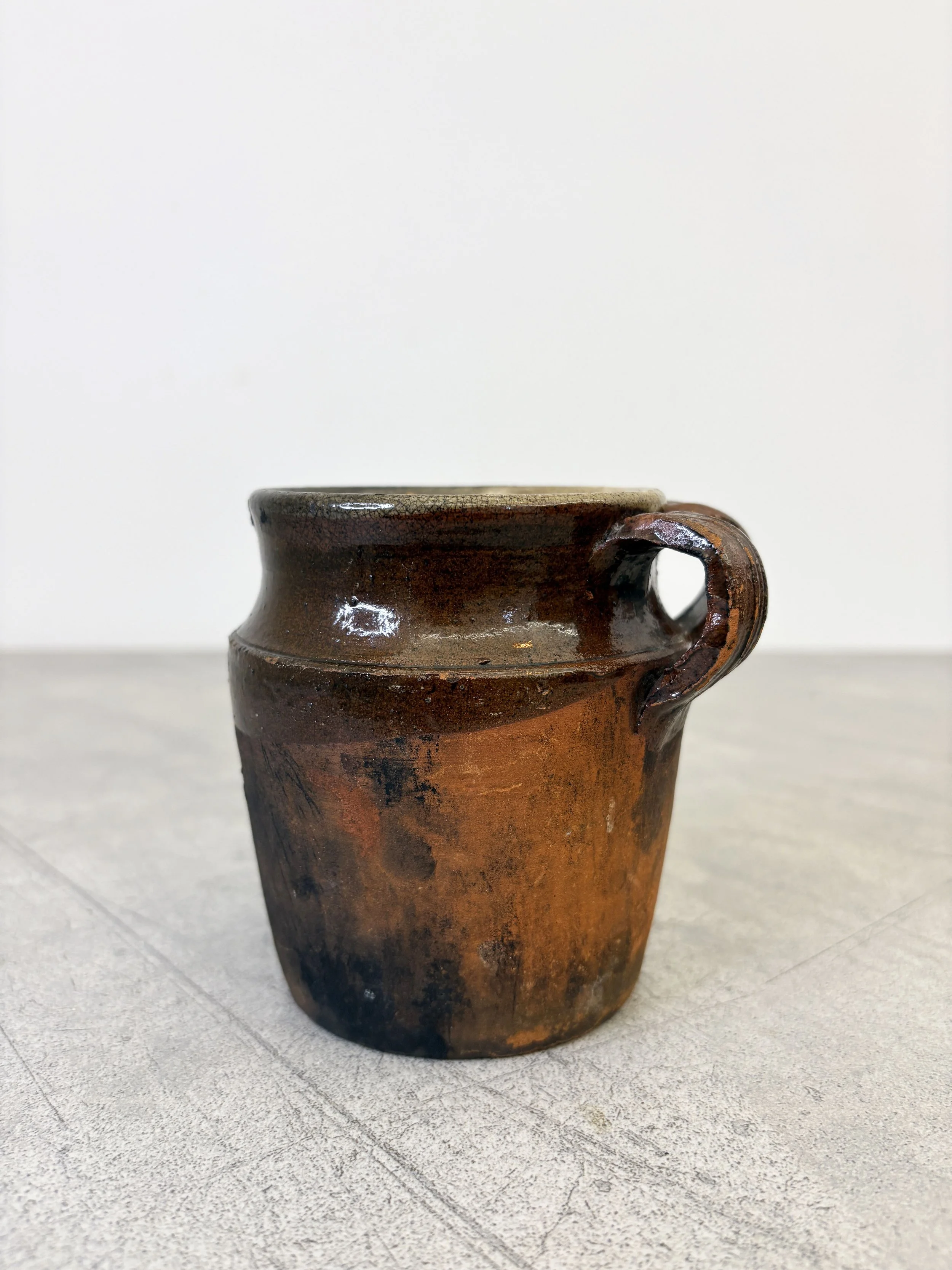vintage ceramic cooking pot Italy