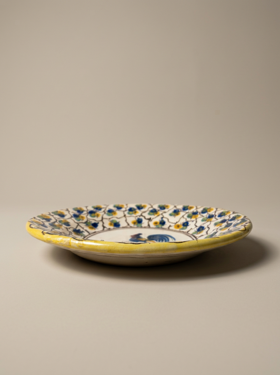 vintage Luigi Motolese ceramic plate