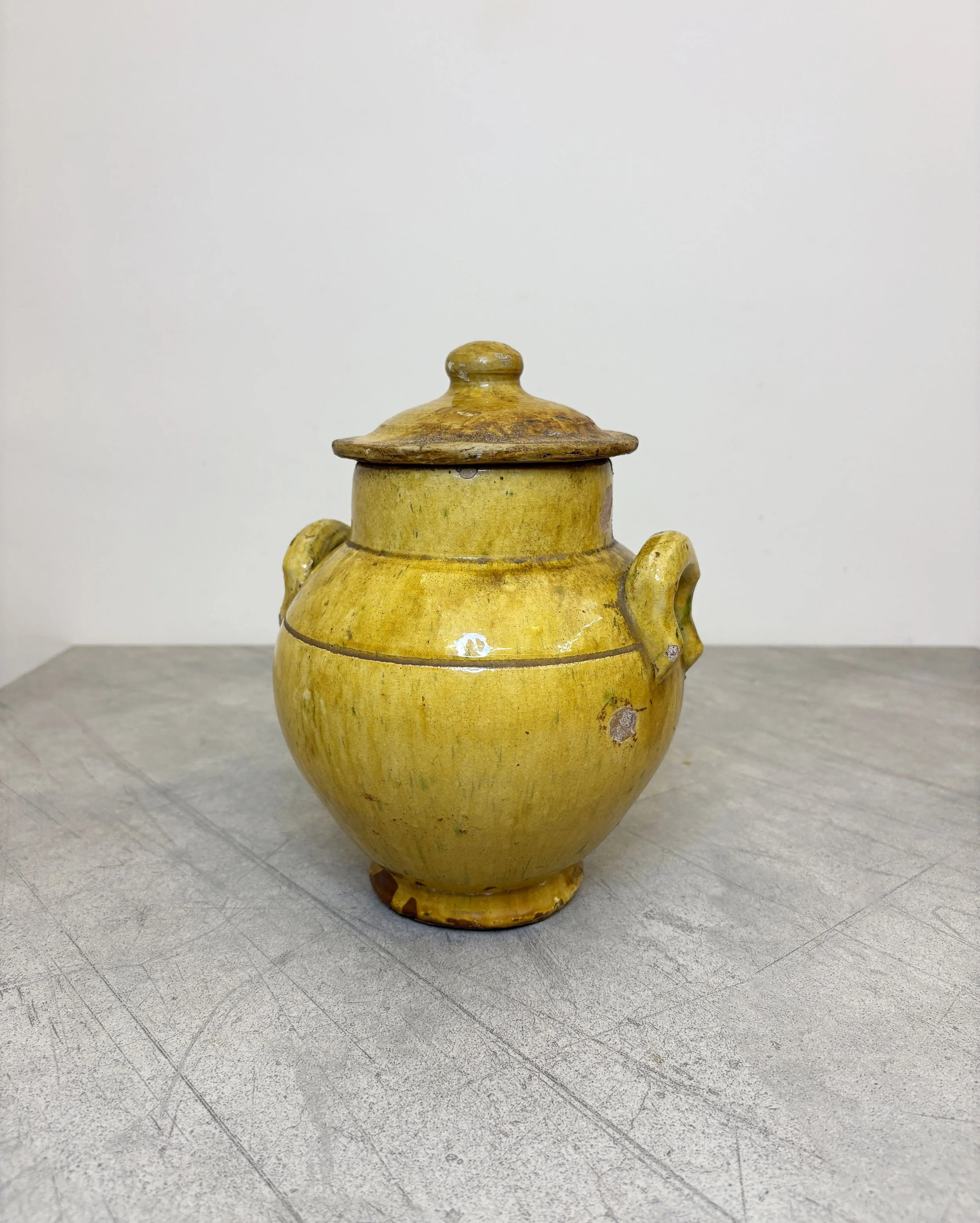 antique Calabrese yellow glazed yeast pot