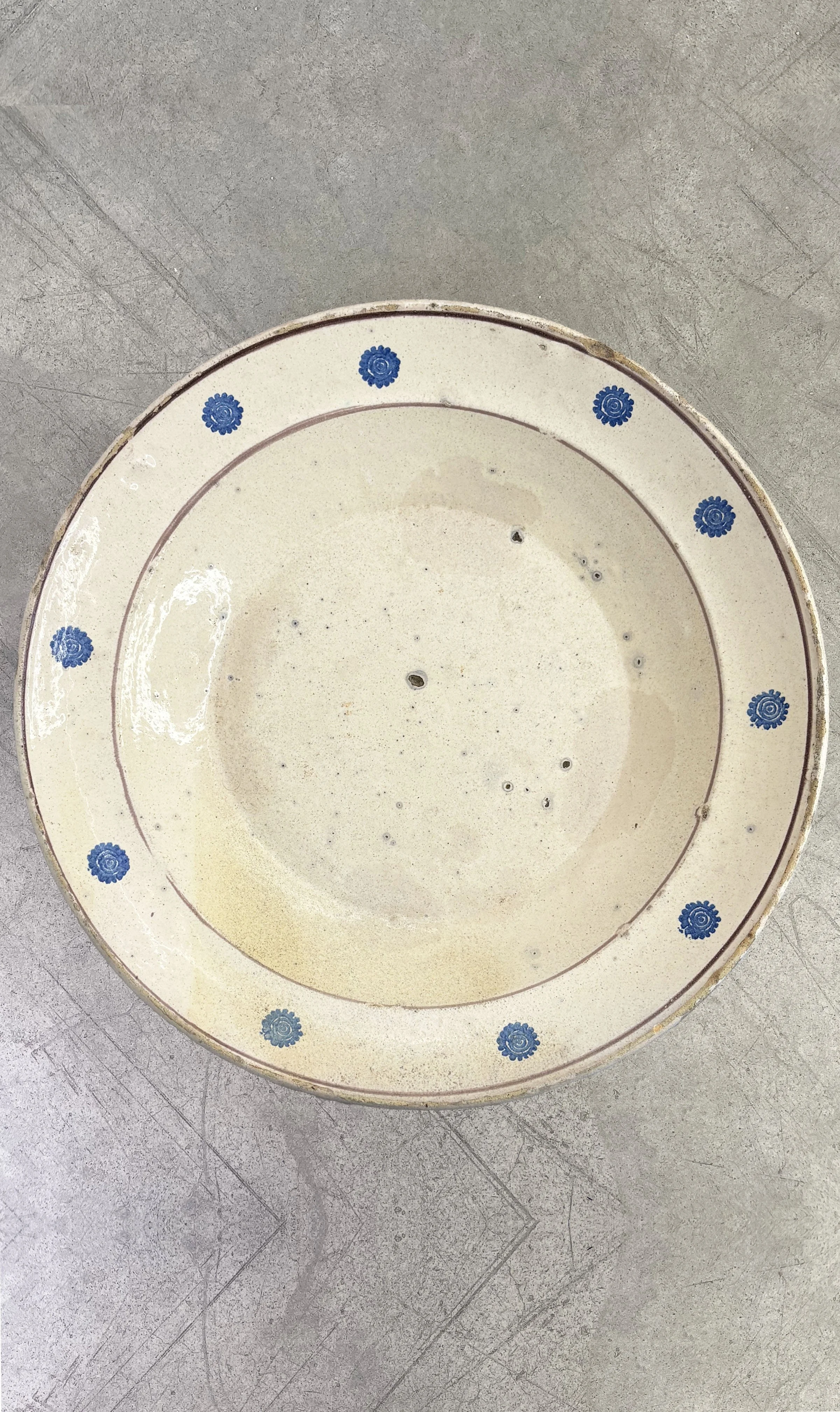 XL Antique Hand Painted 'Righe & Stelle' Plate