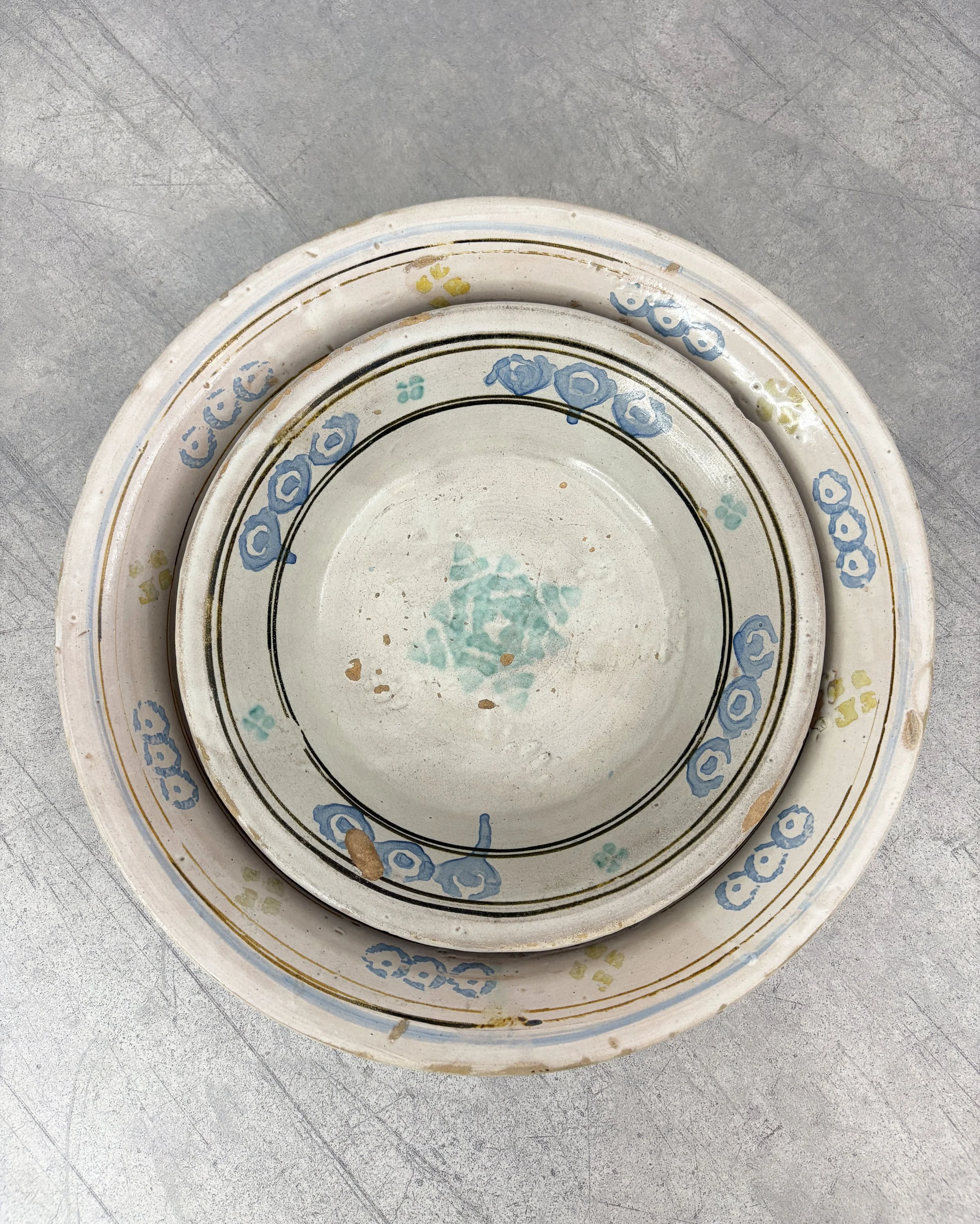 antique hand painted ceramic bowls southern Italy