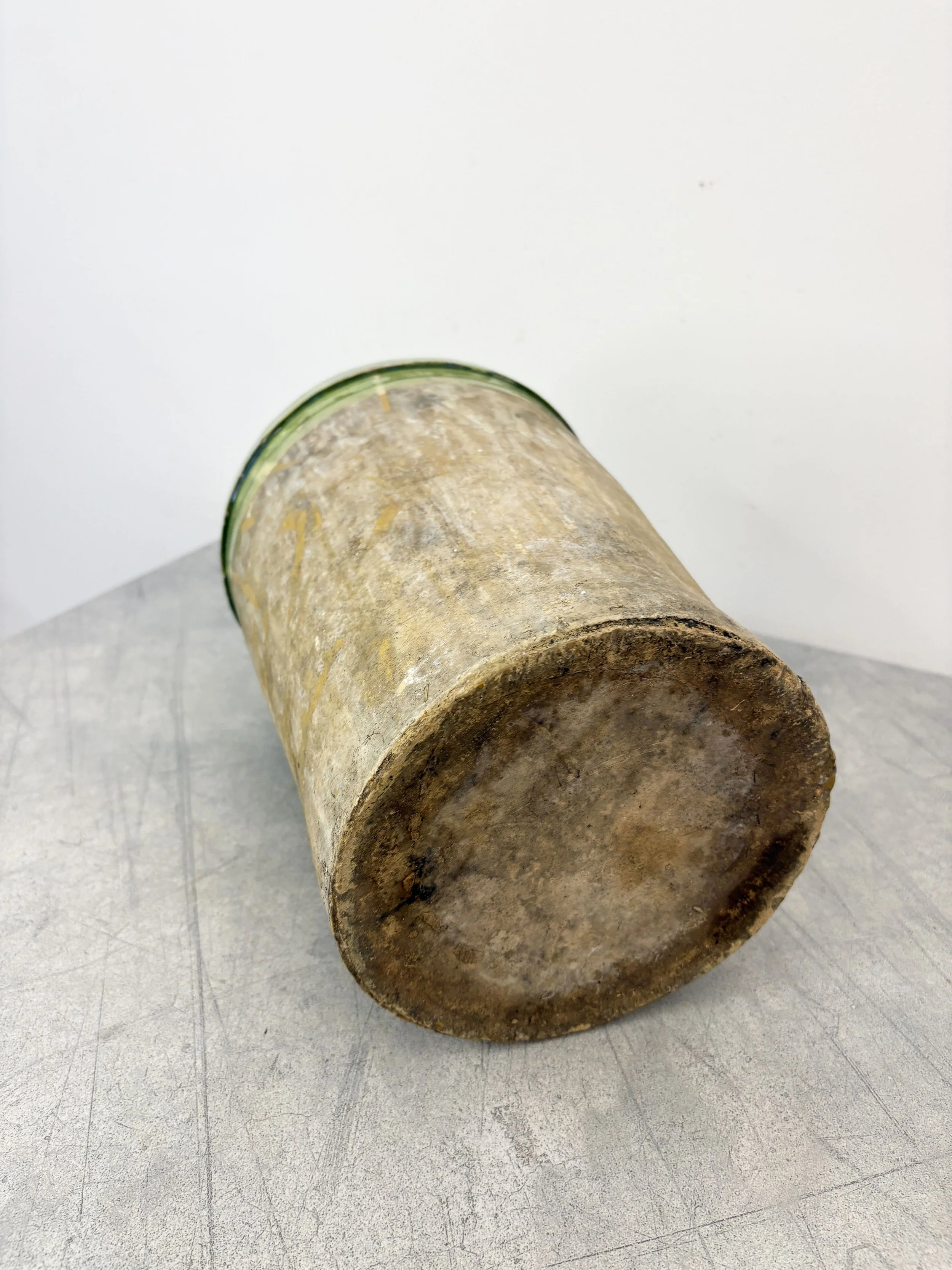 rustic pottery Puglia