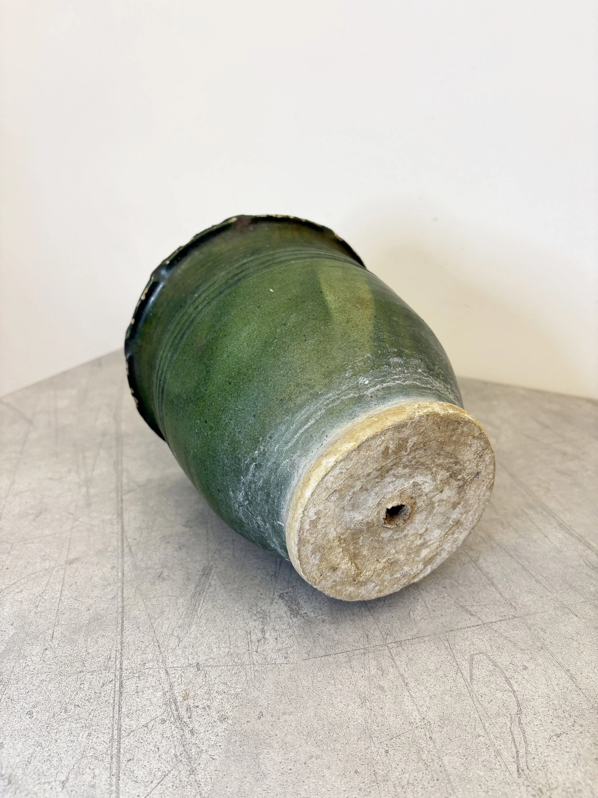 rustic plant pot Puglia