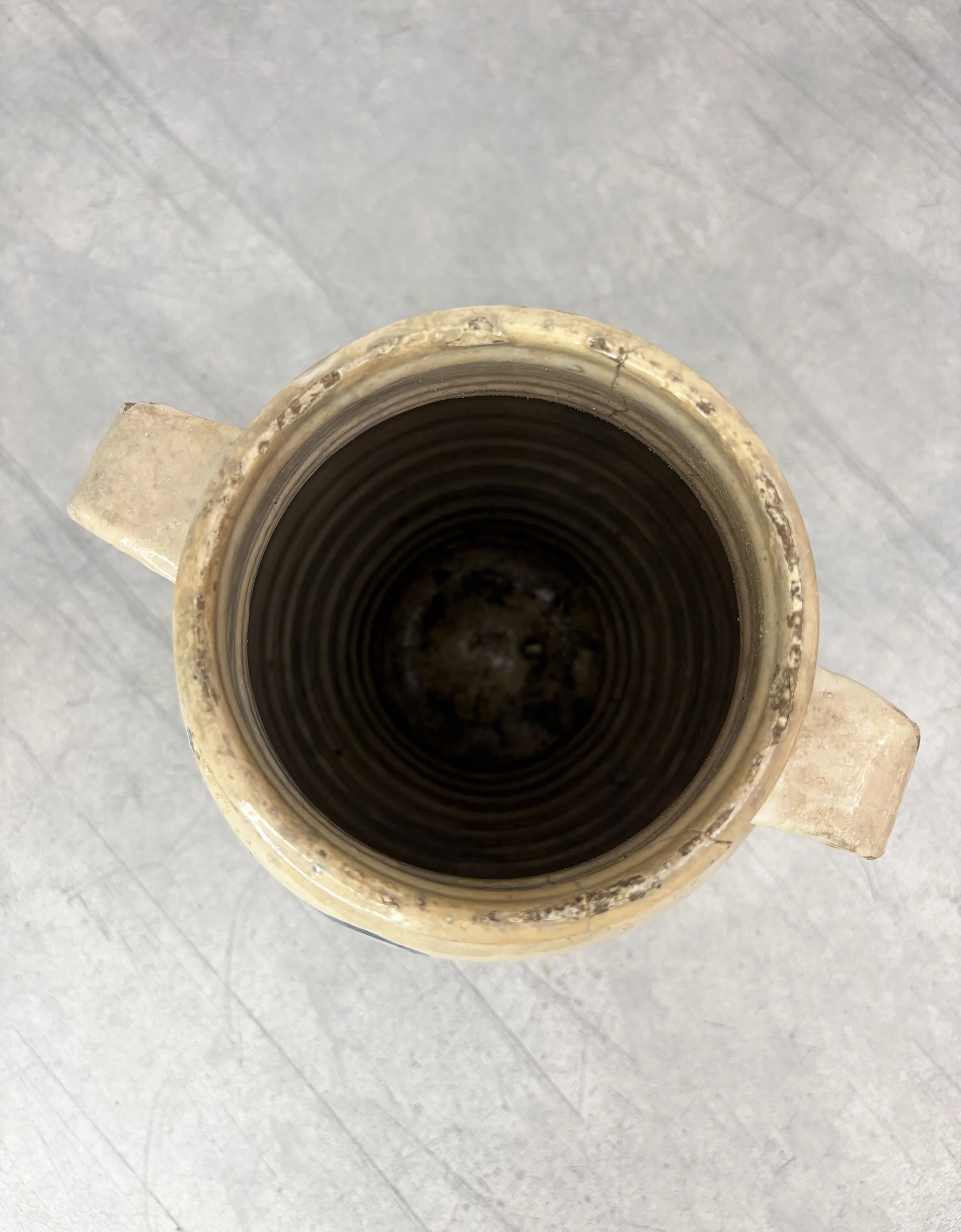 rustic pottery Italy