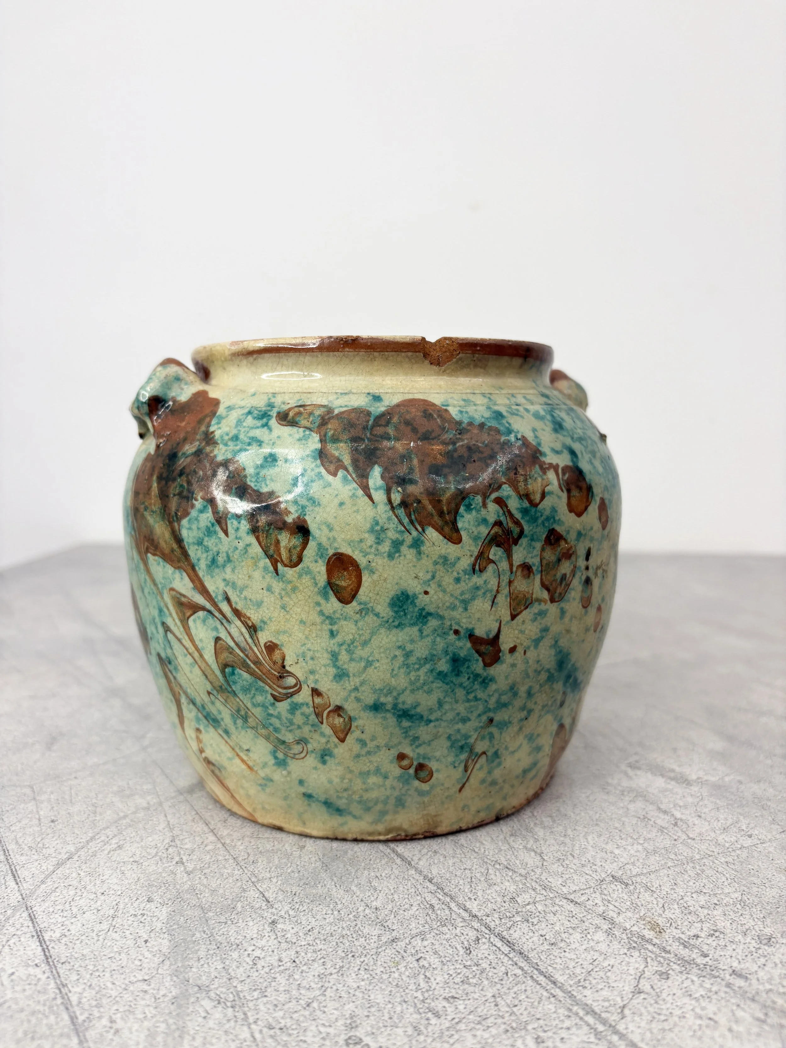 antique rustic yeast pot Puglia