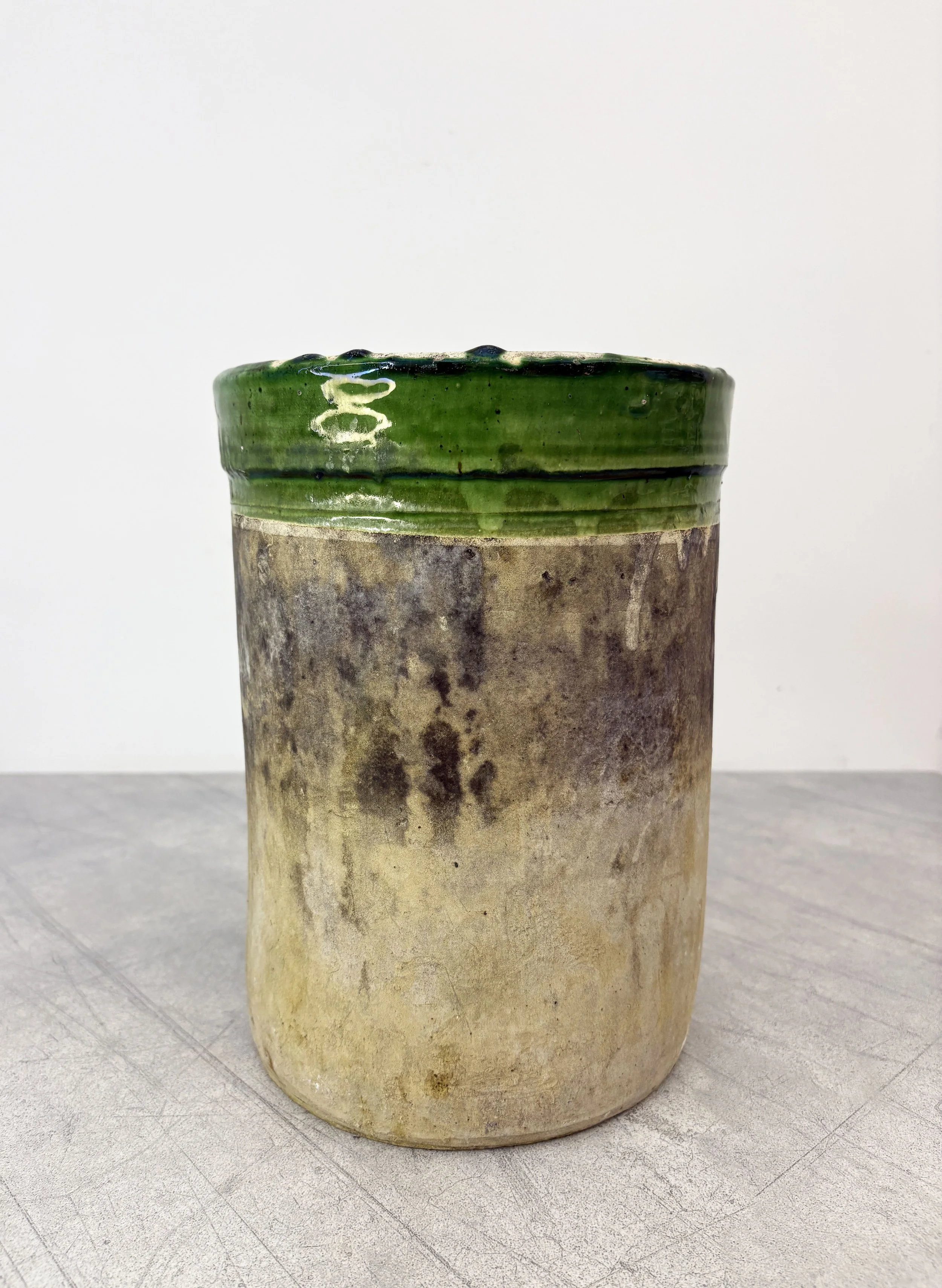 rustic Italian farmhouse pot